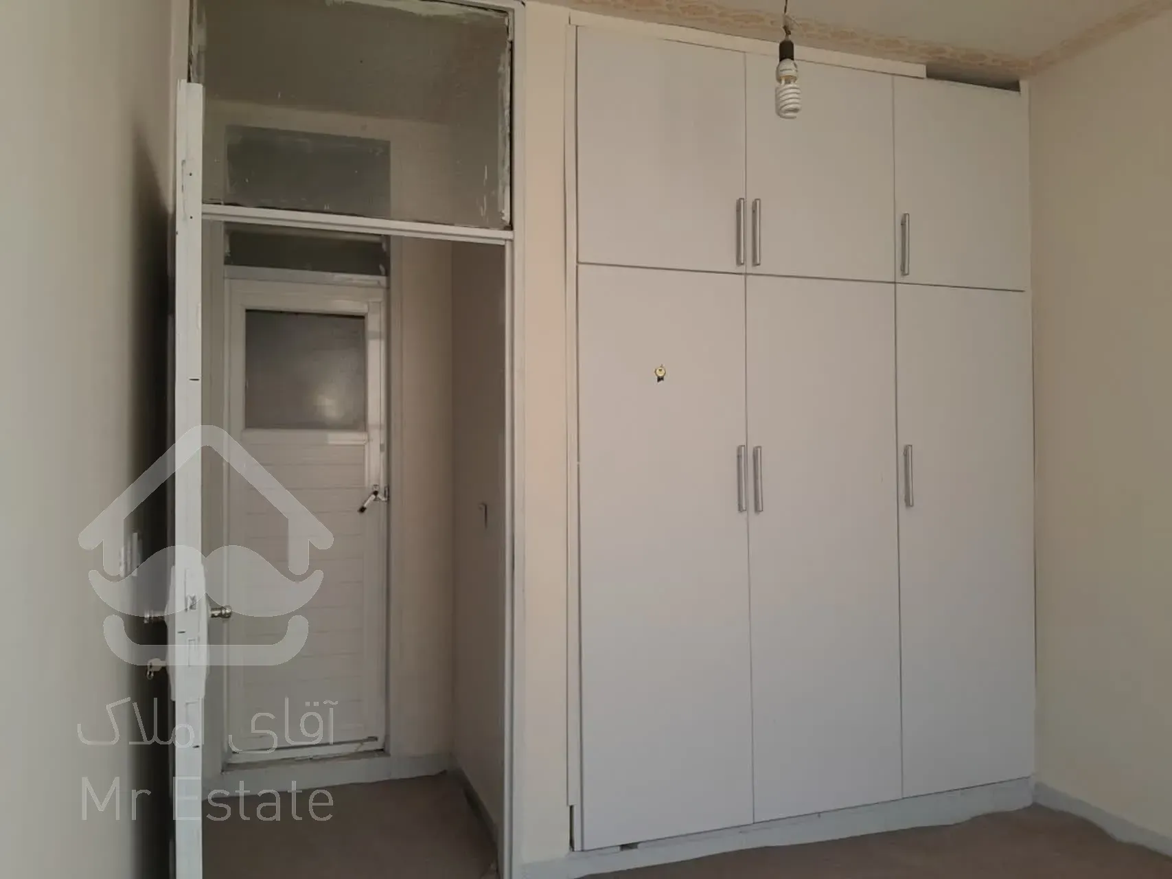 واحد ۶۵ متری ، طبقه اول ، دو خوابه