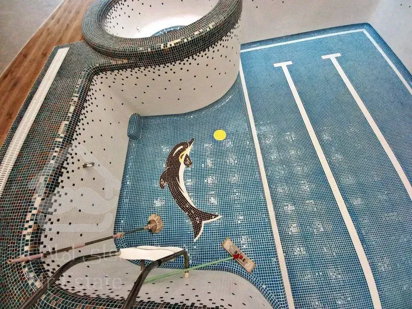 کاشی وسرامیک کاری استخر وجکوزی