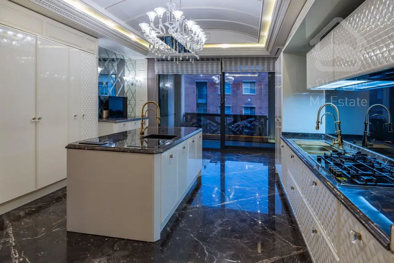 آپارتمان لوکس در ساختمان برند