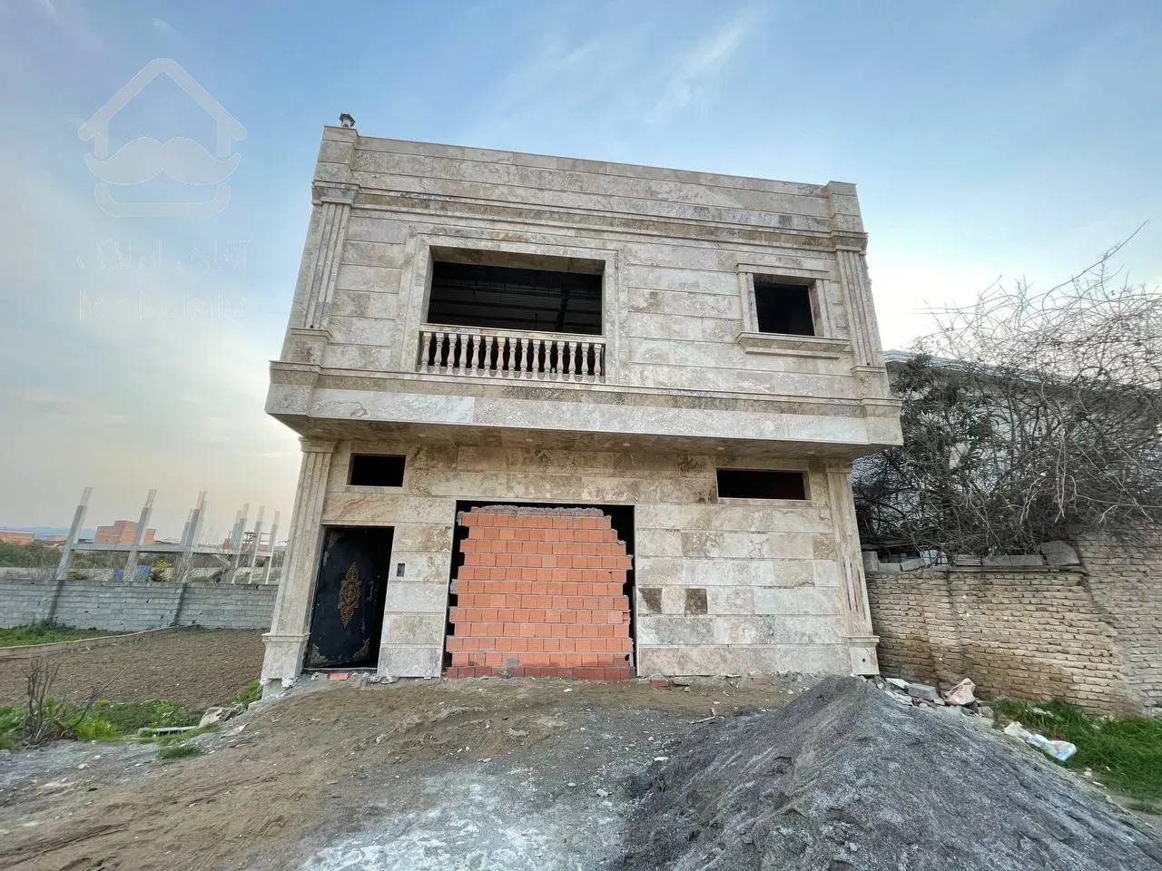 فروش فوری خانه ویلایی ۲ خوابه با بهترین موقعیت