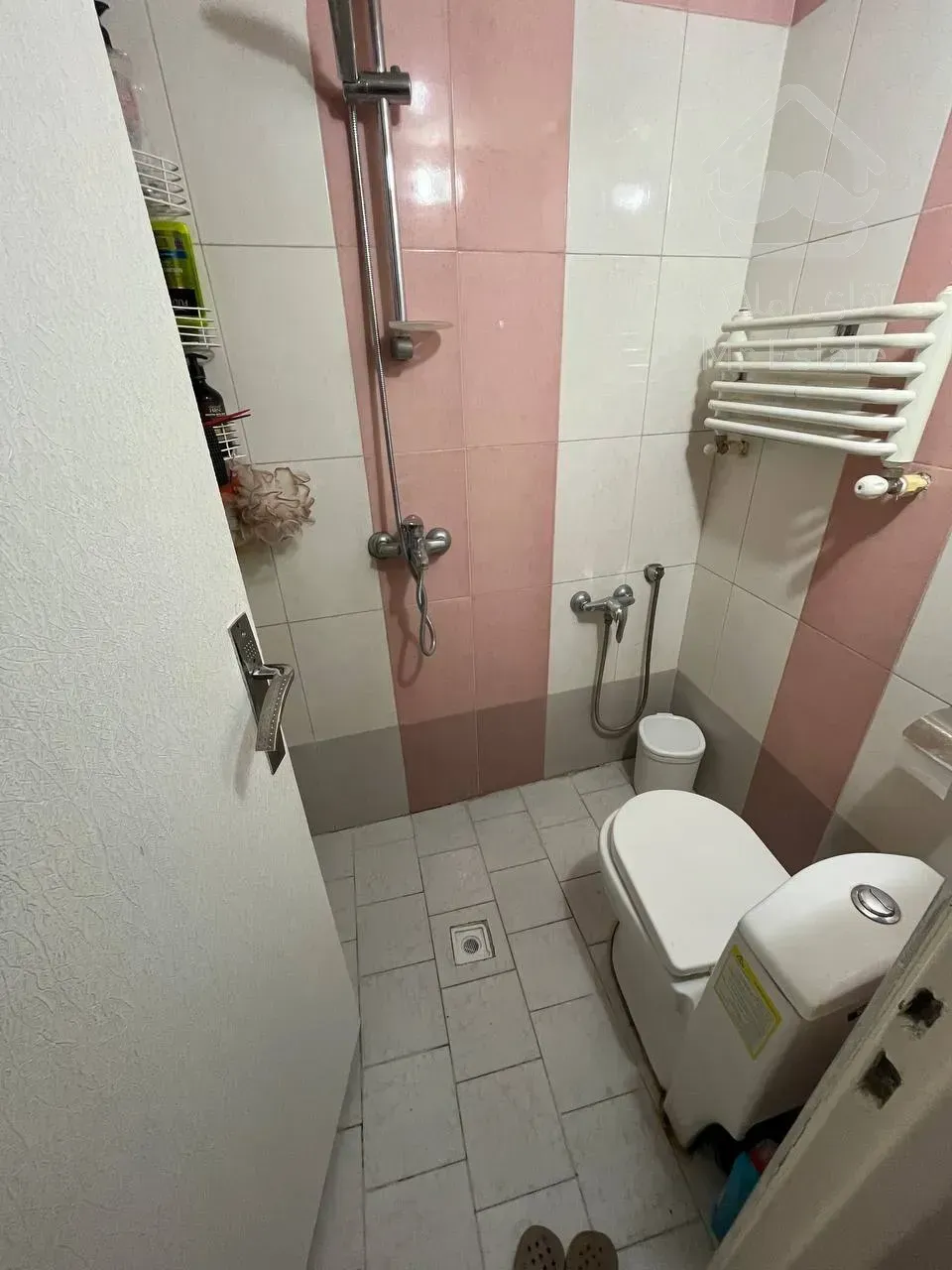 ۶۳ متری فول