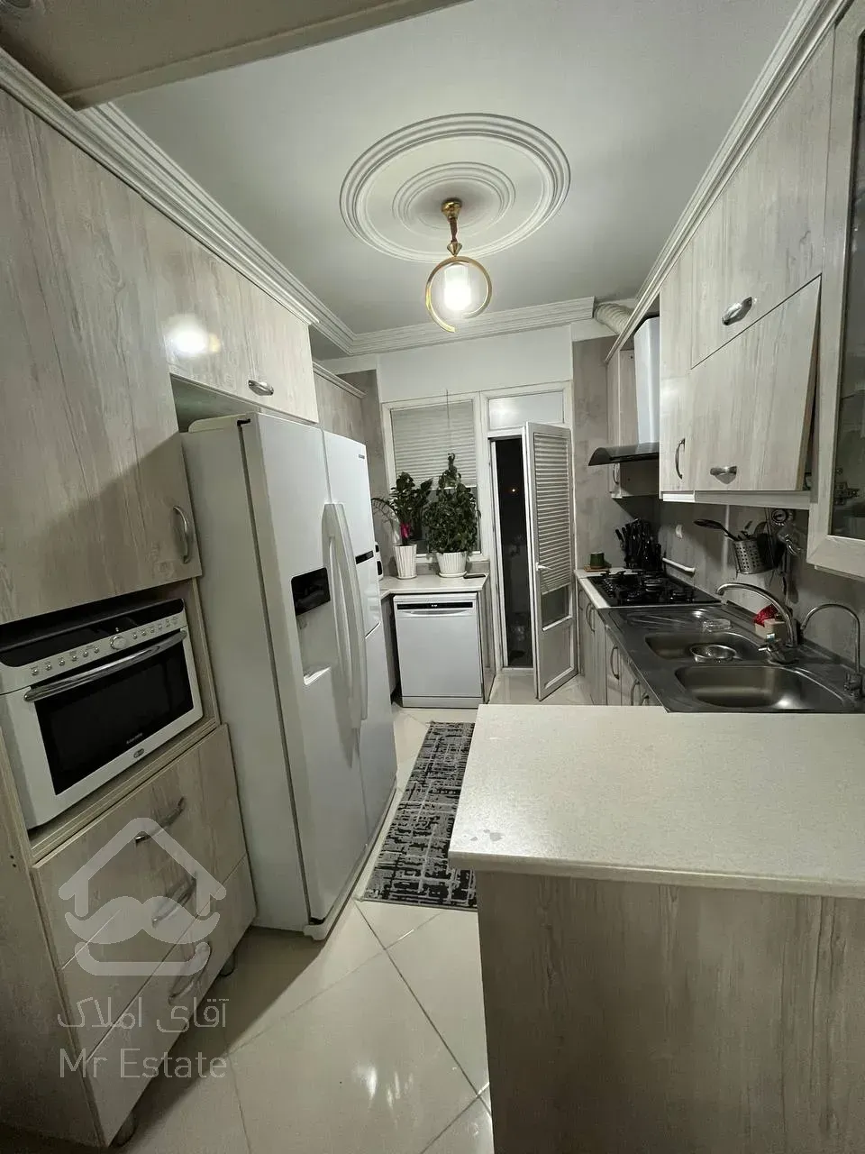 ۶۳ متری فول