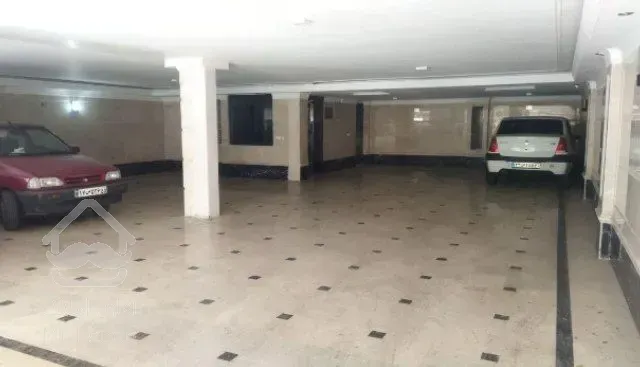 81 متر 2 خواب دولت قلهک تاپ لوکیشن