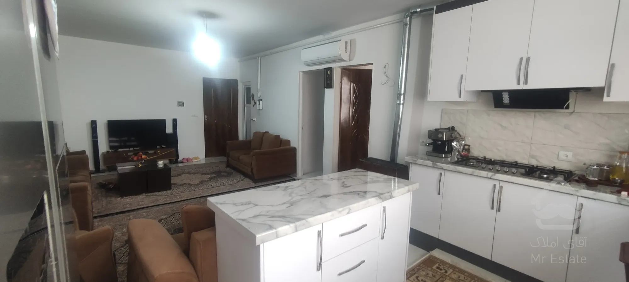 واحد80متری طبقه سوم