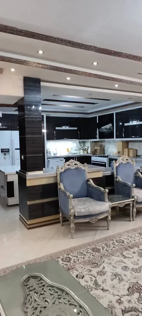 رهن و اجاره ۱۳۵متر دوخوابه برازنده