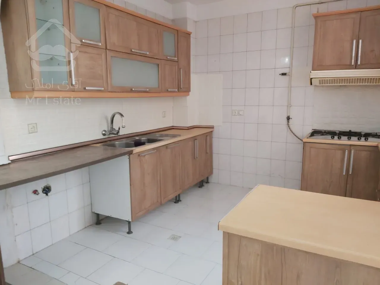 ۷۰ متری ۲ خوابه فکوری