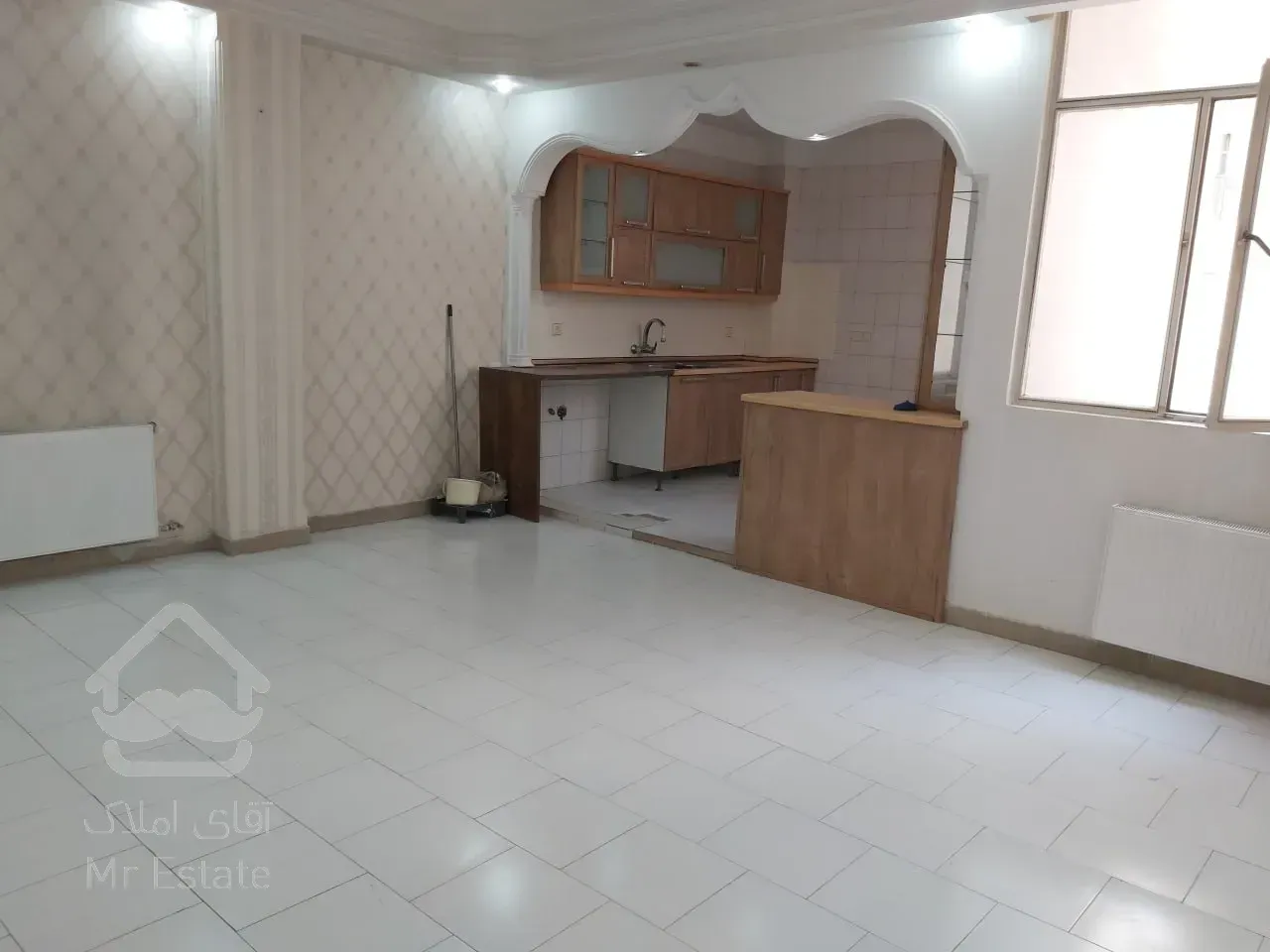 ۷۰ متری ۲ خوابه فکوری