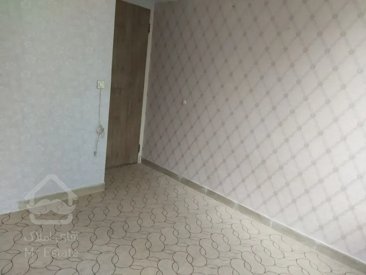 ۷۰ متری ۲ خوابه فکوری