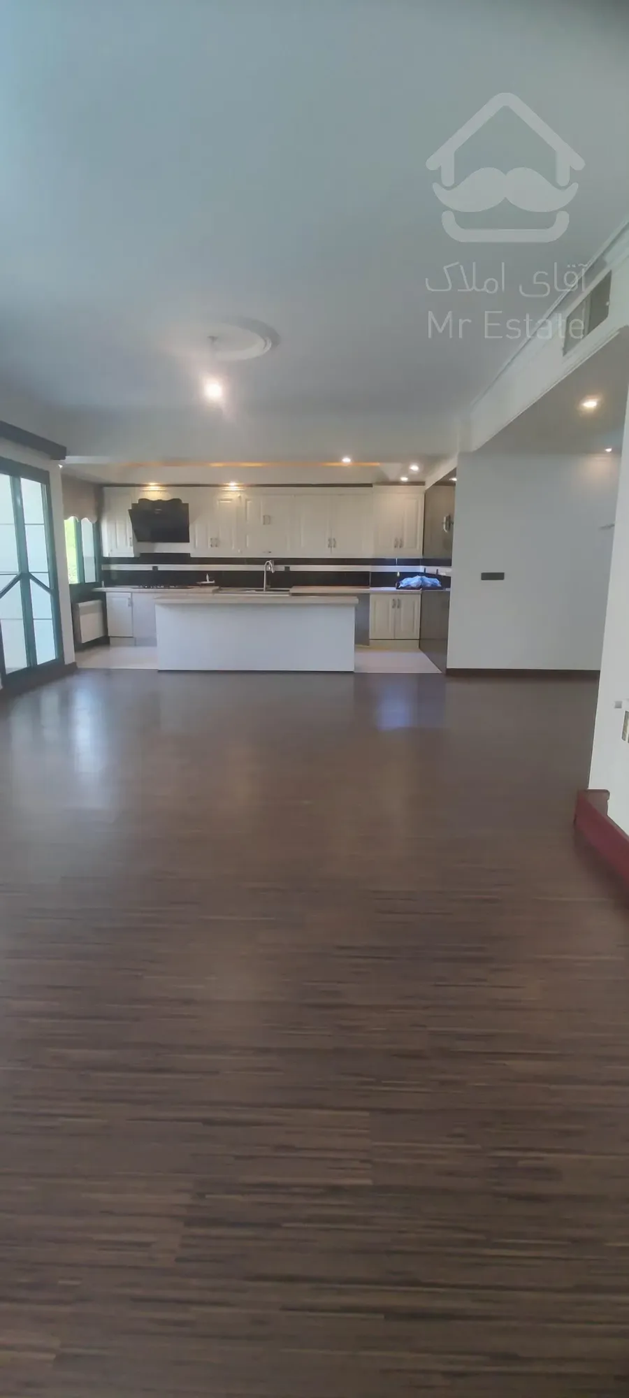 آپارتمان ۱۵۸ متری در بهترین لوکیشن نیاوران