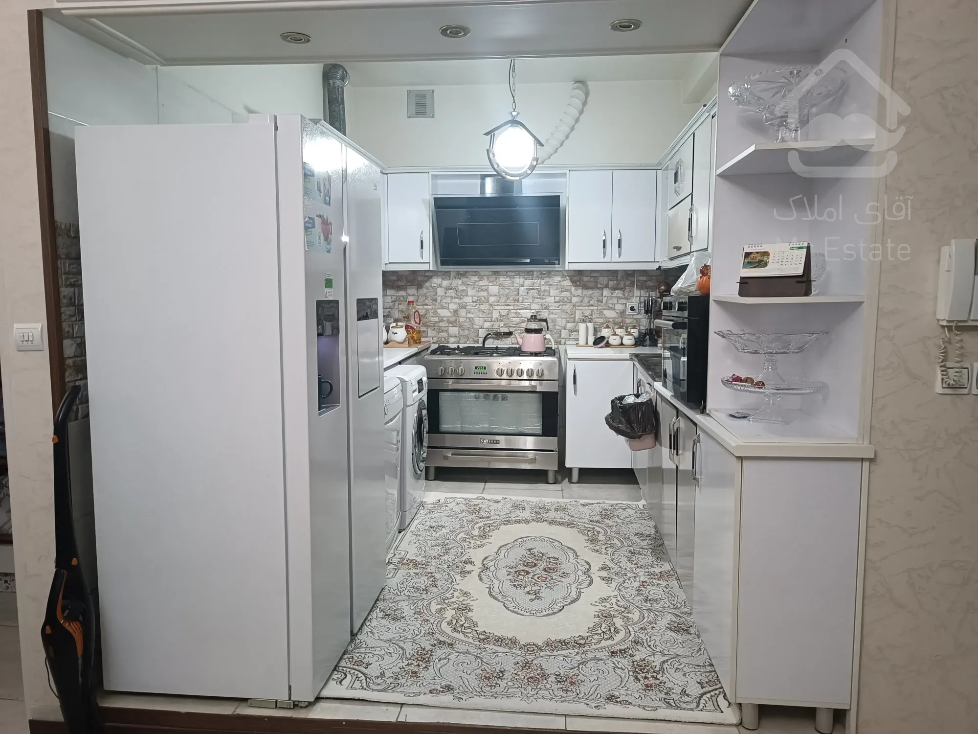 واحد 65 متری خوش نقشه