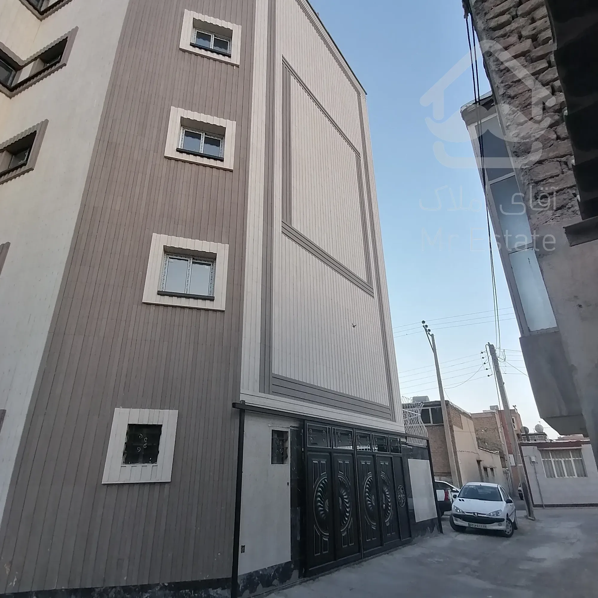 واحد نوساز ۳ خوابه ۱۳۳ مترمربع