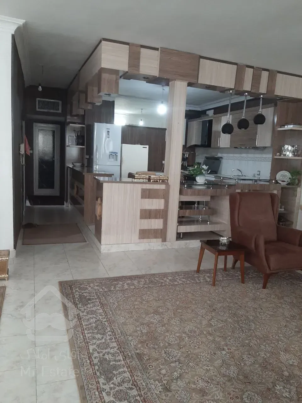 رهن و اجاره یک واحد آپارتمان ۲ خواب ۱۲۰ متری در لادن