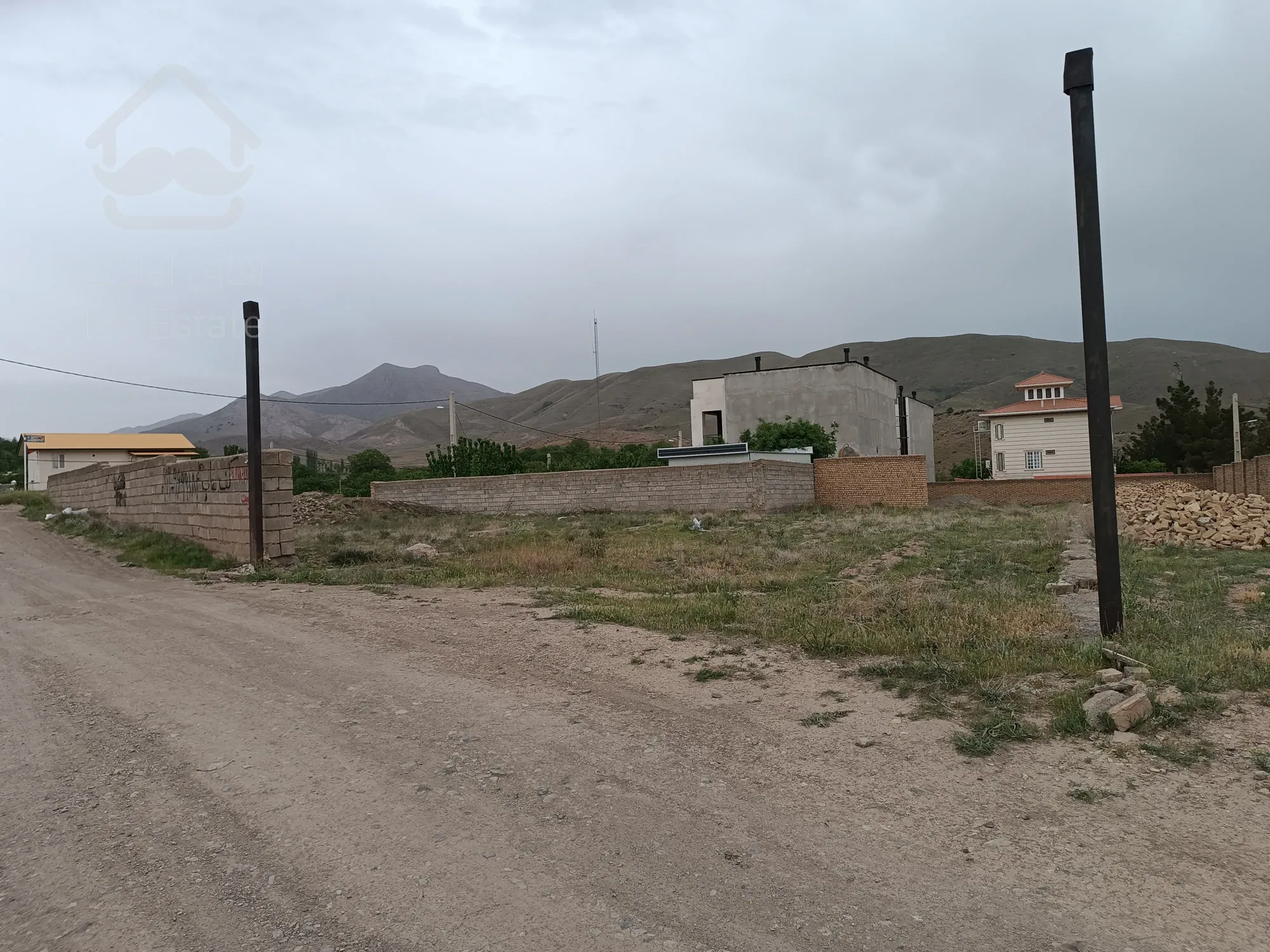 فروش زمین در زیاران به متراژ 375 متر