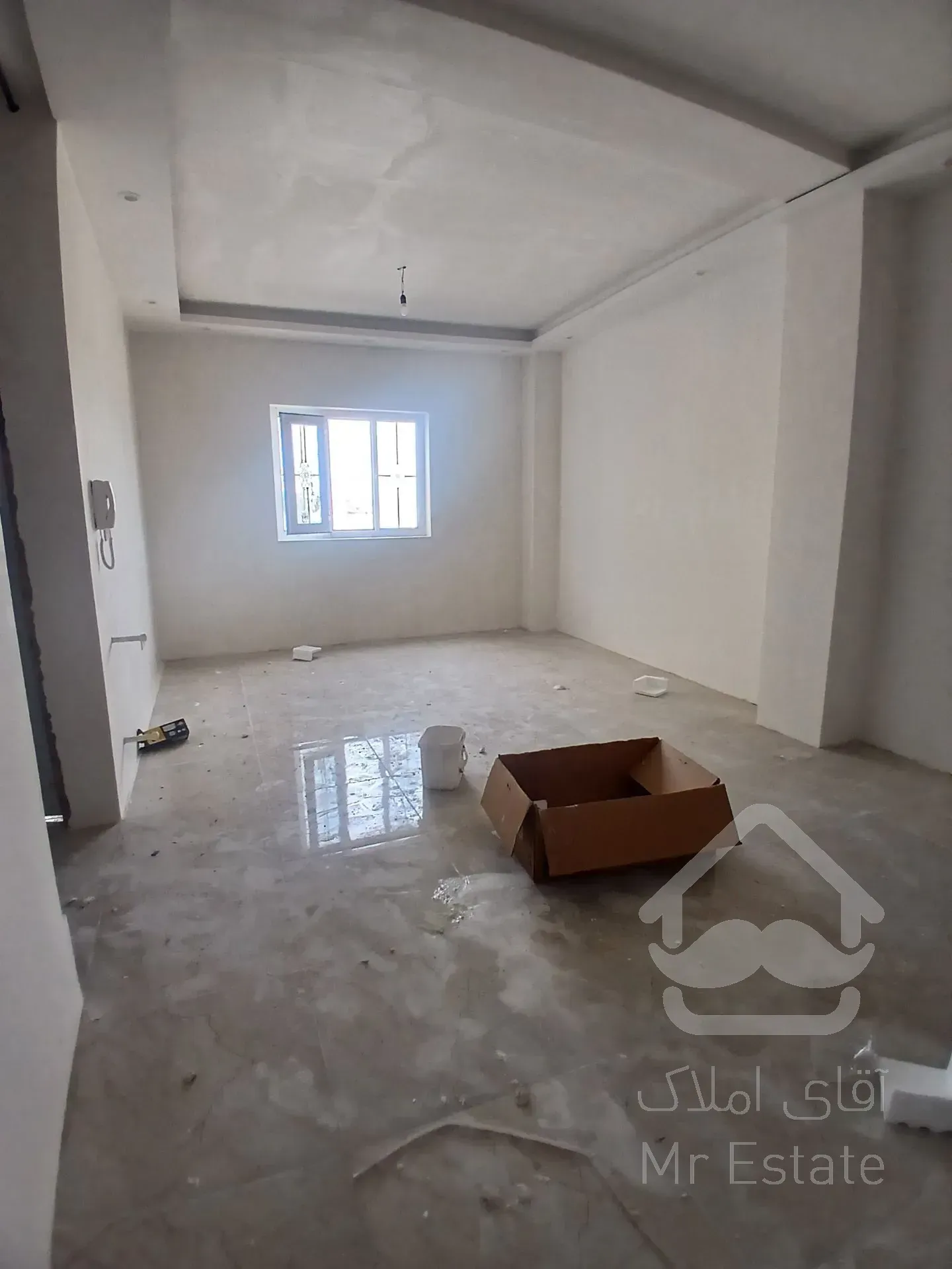 اپاتمان طبقه دوم‌نوساز  دو خواب ‌با پارکینگ