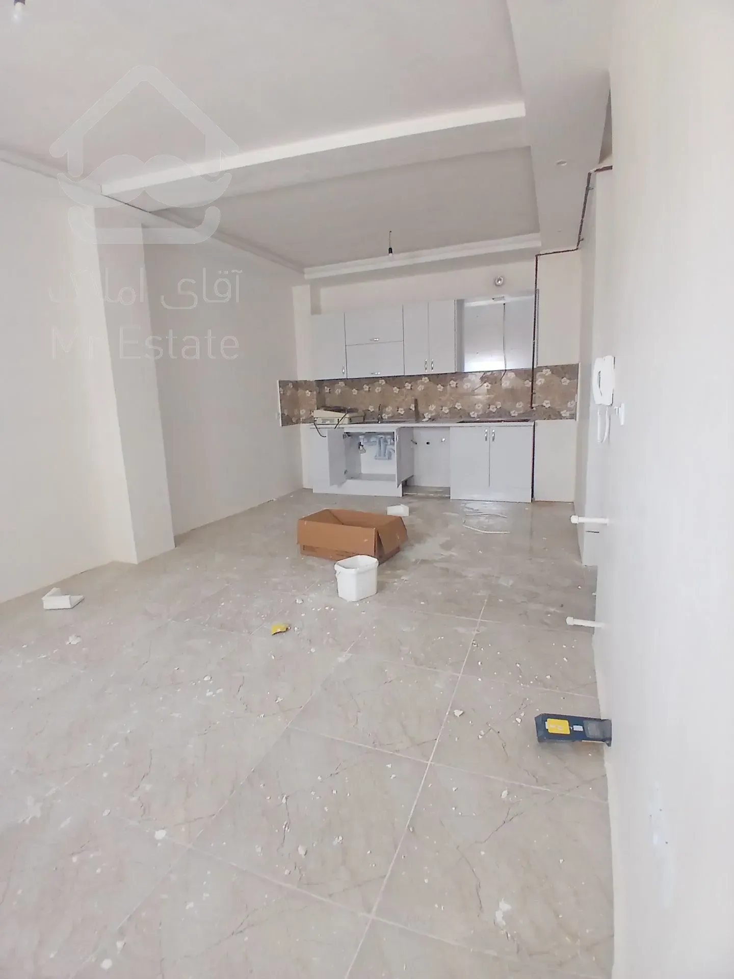 اپاتمان طبقه دوم‌نوساز  دو خواب ‌با پارکینگ