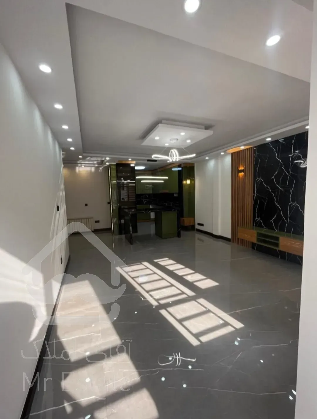 آپارتمان ۸۰ متری غرق نور بدون ضعف