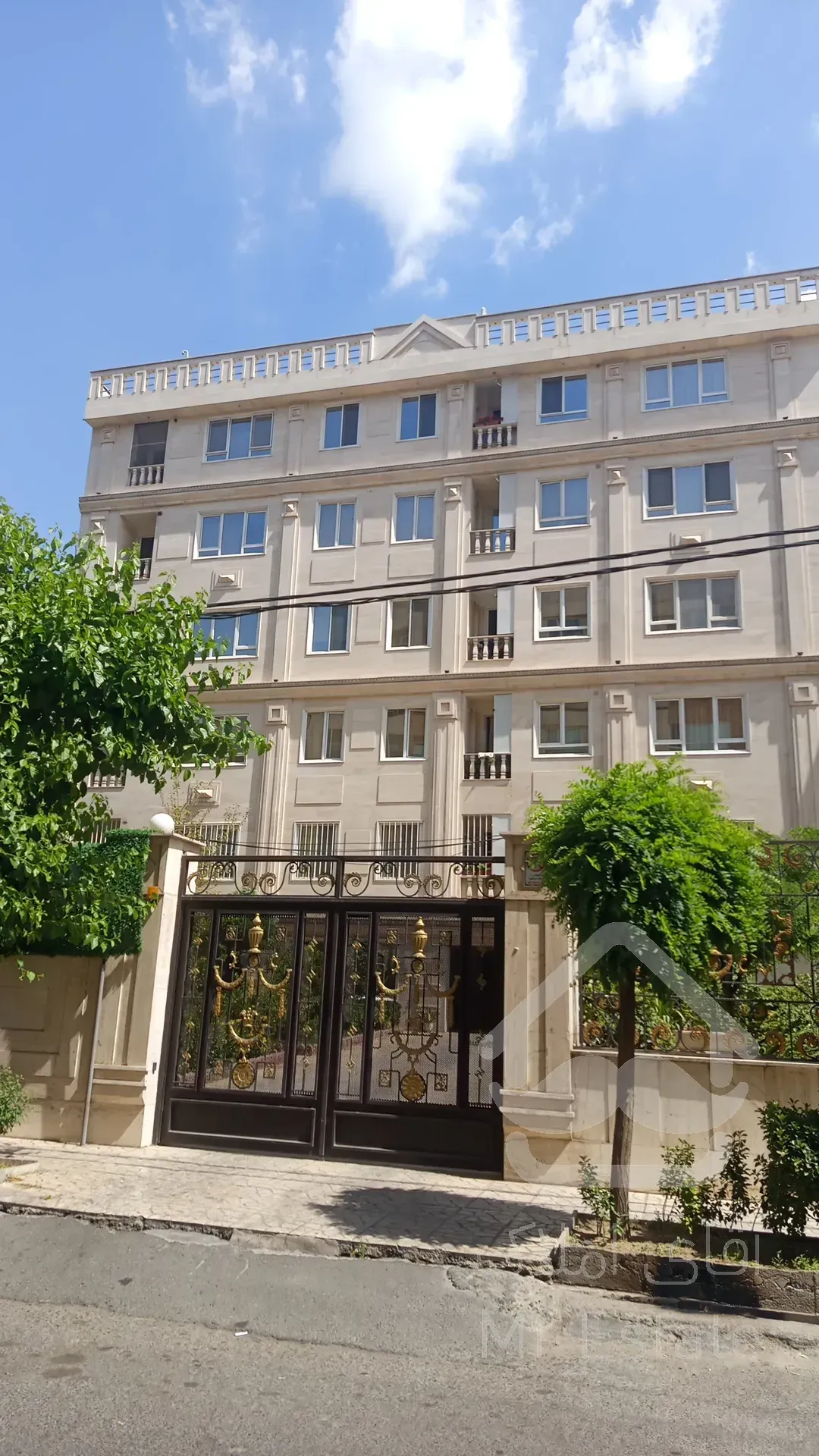 ۱۰۰متر ۳خواب فول امکانات