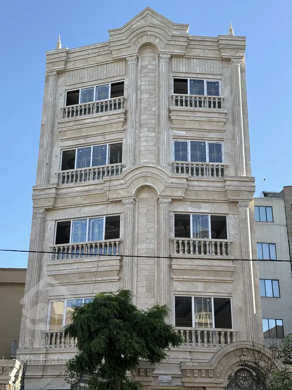 اجاره واحد ۱۴۵ متری