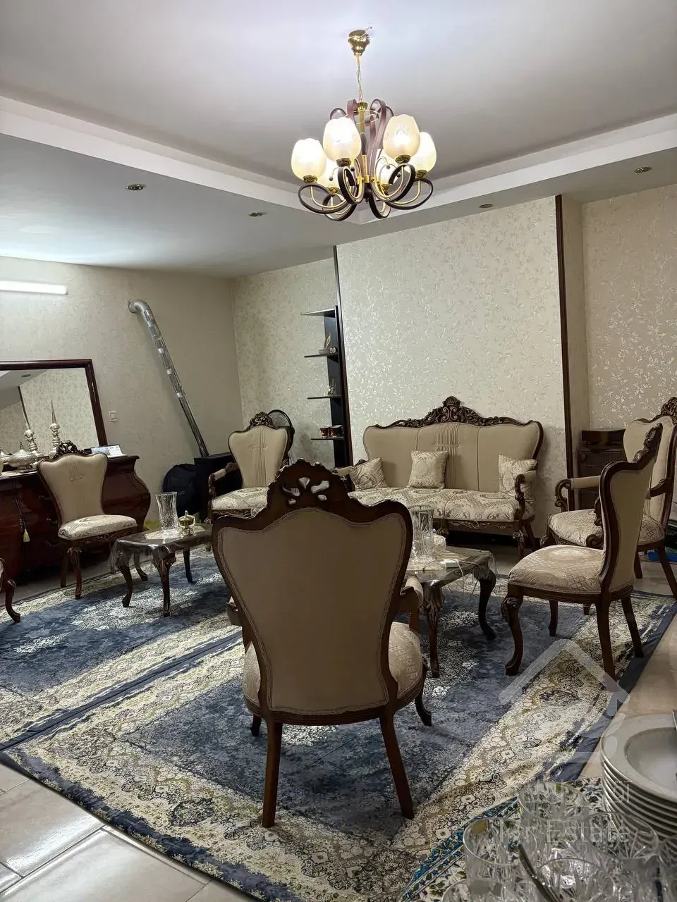 واحد 65 متری خوش نقشه