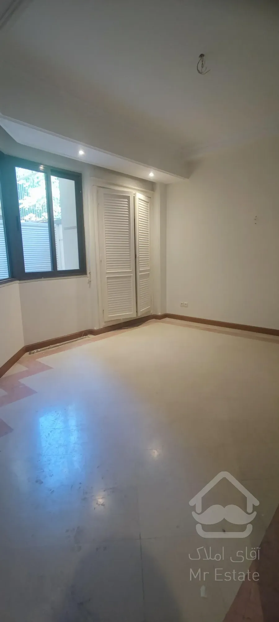 اجاره آپارتمان ۲۲۰ متر در بهترین لوکیشن فرمانیه