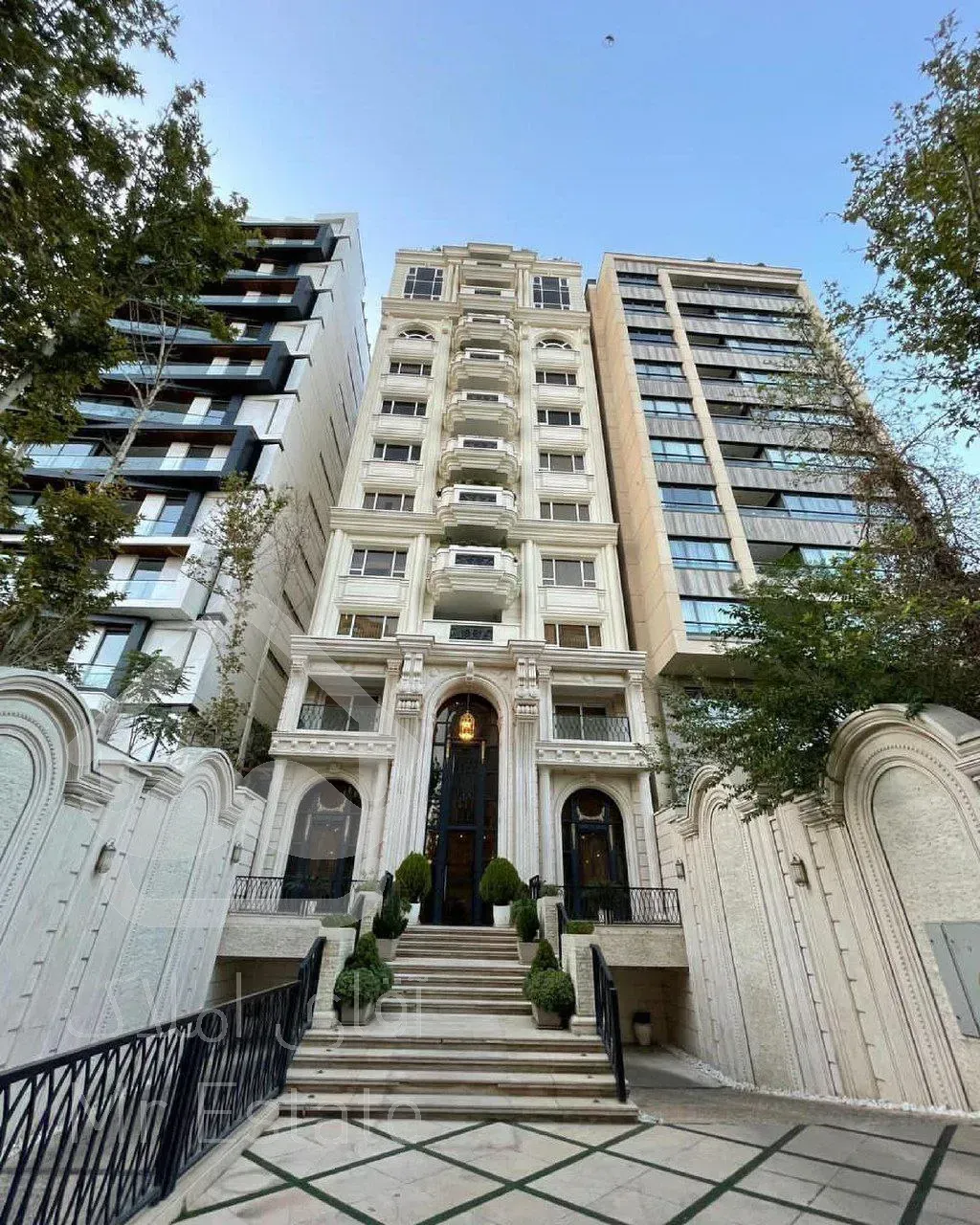 ۲۷۰ متر نیاوران ، بوکان / ۵ ساله/۲۰ متر تراس/تک واحدی