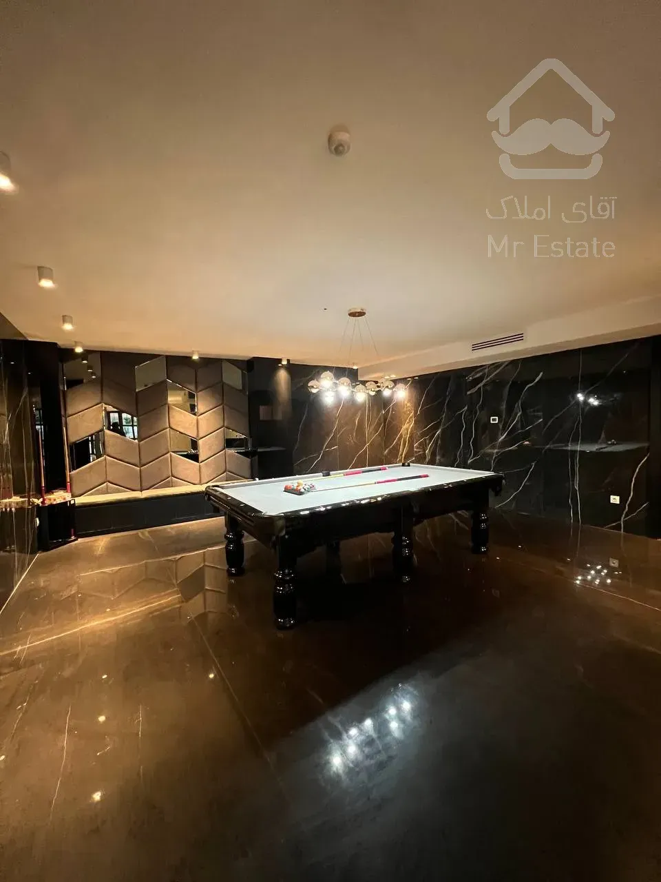 فروش آپارتمان ۱۴۵ متر دیباجی سوپر لاکچری