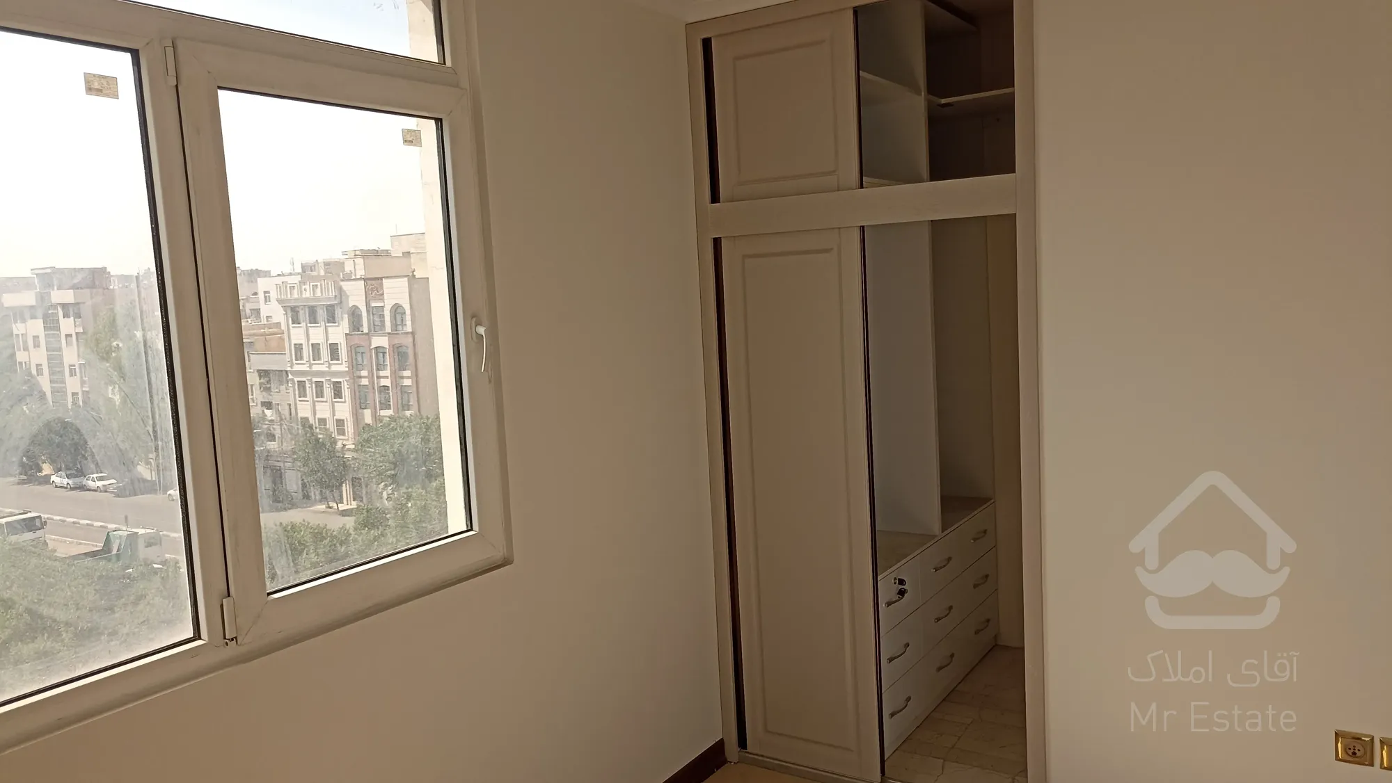 آپارتمان ۱۰۸متری کلید نخورده شخصی ساز