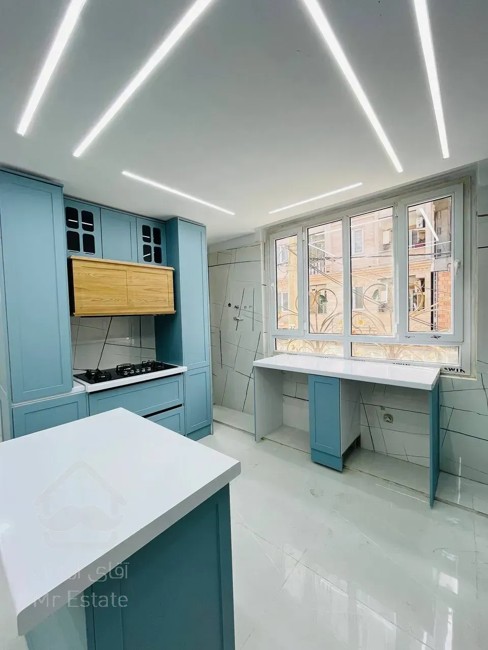 ۶۸متر(سند تکبرگ)*اندیشه فاز ۱*مناسب سرمایه گذاری