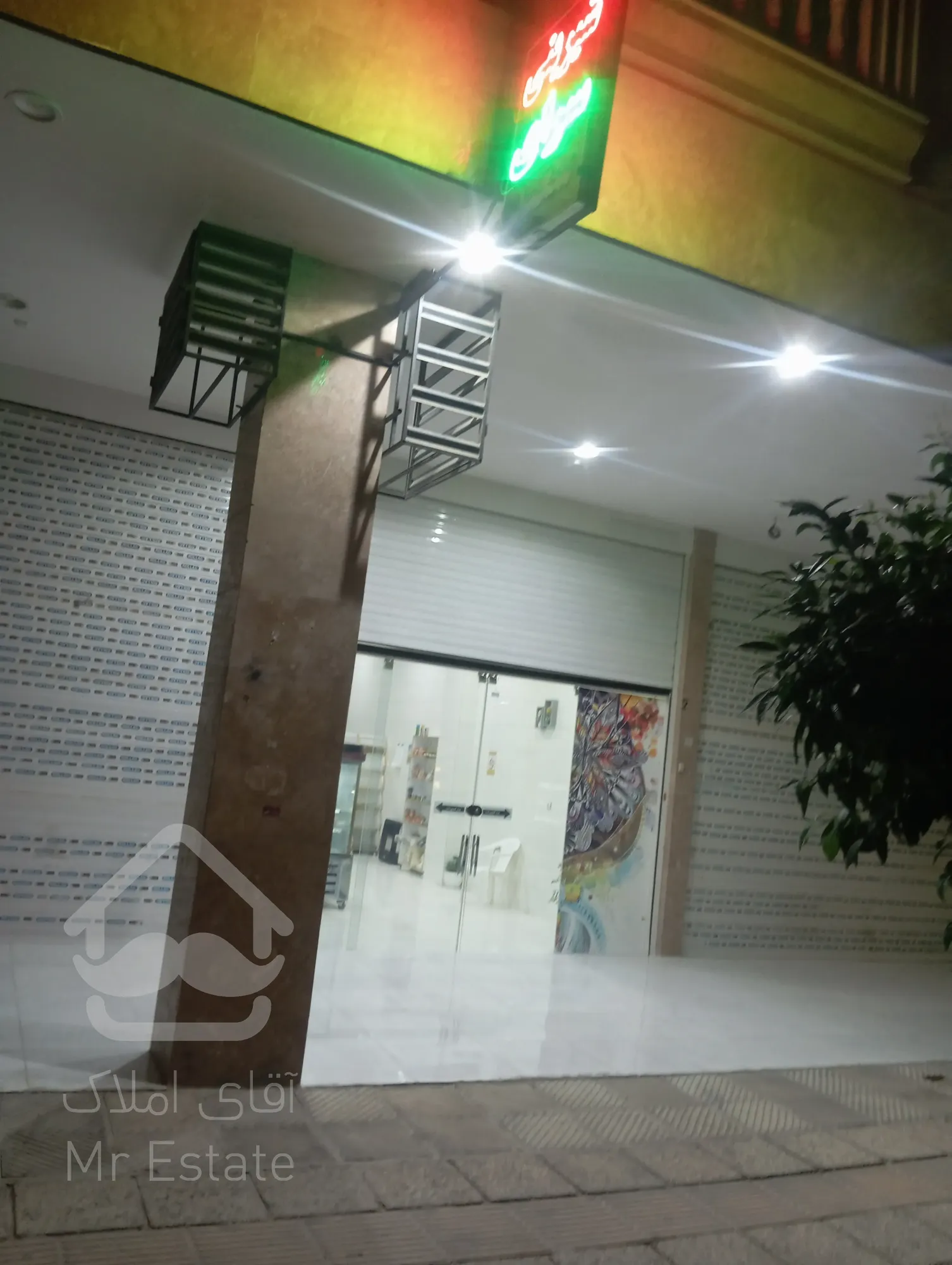 فروش مغازه ۵۱ متری تمیز و نوساز واقع در شهرک رضوان