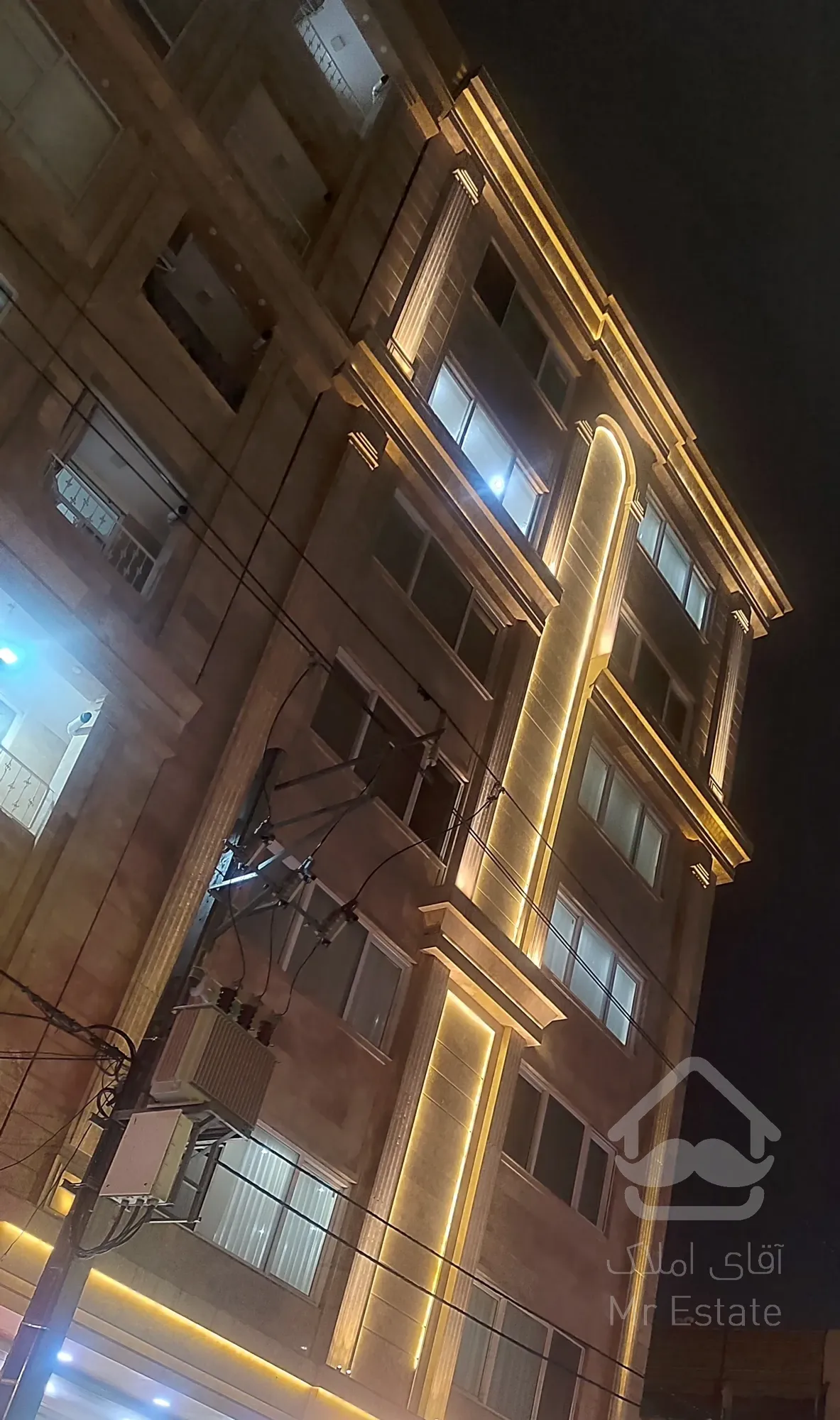 آپارتمان 110متری/لوکس/هاشیه خیابان اصلی