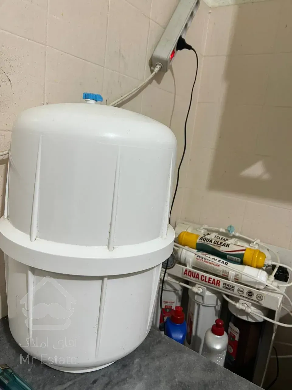 خوابگاه آزاد بزرگمهر