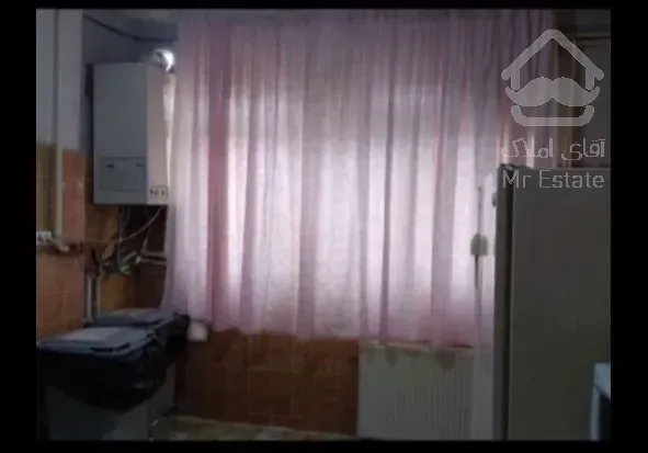 خوابگاه آزاد بزرگمهر