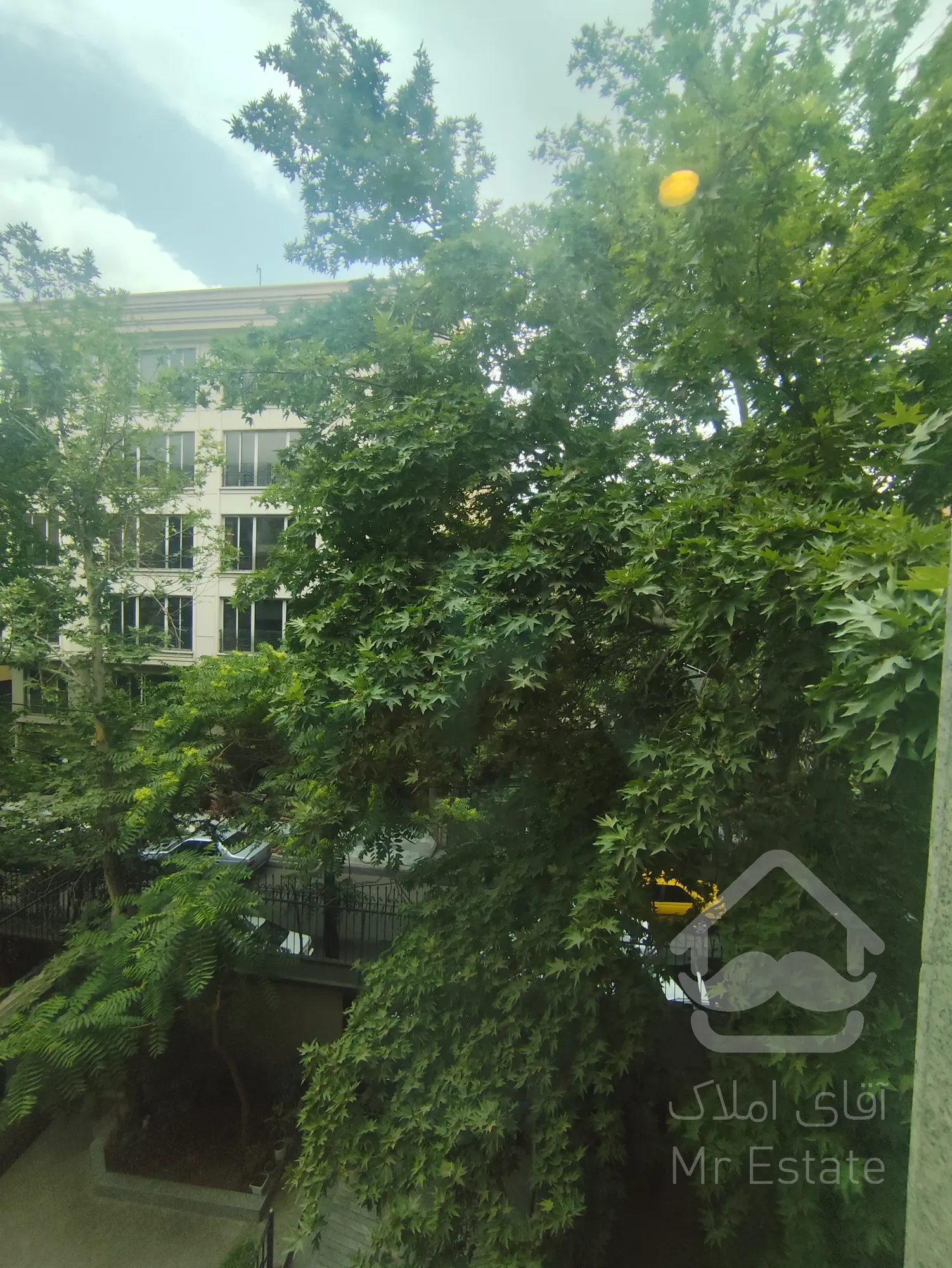 خرید آپارتمان ۱۴۰ متری در کامرانیه