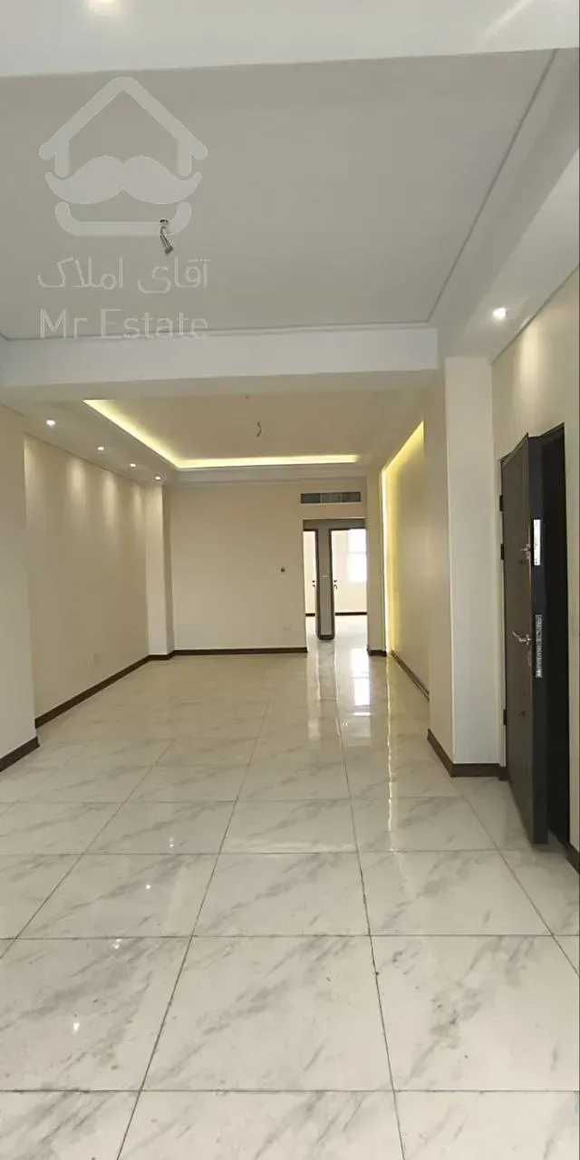 خاوران ۹۵ متر کلید نخورده، نورگیر دو طرفه داکت اسپلیت