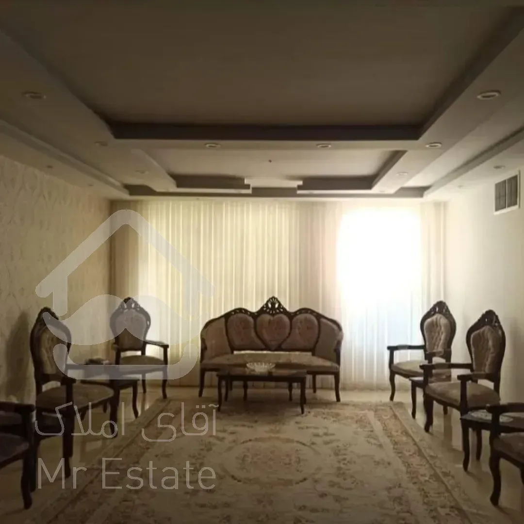 فروش ویلایی 2طبقه شهرک ولیعصر