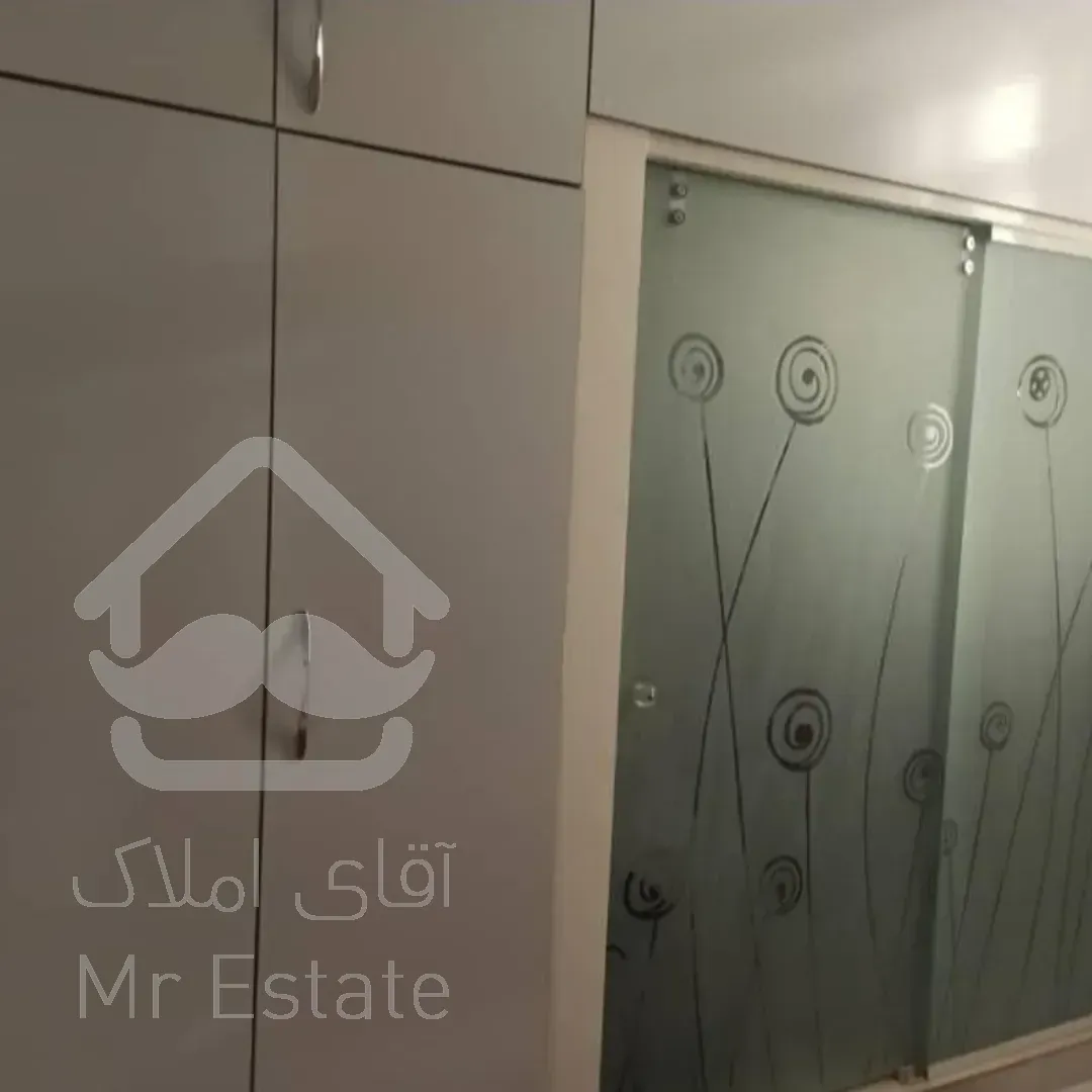 فروش ویلایی 2طبقه شهرک ولیعصر