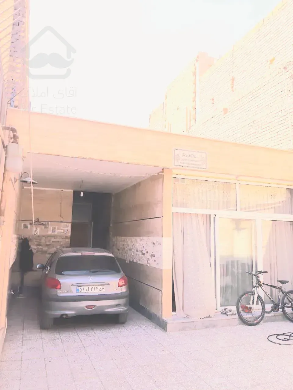 فروش فوری زیر قیمت منزل ویلایی