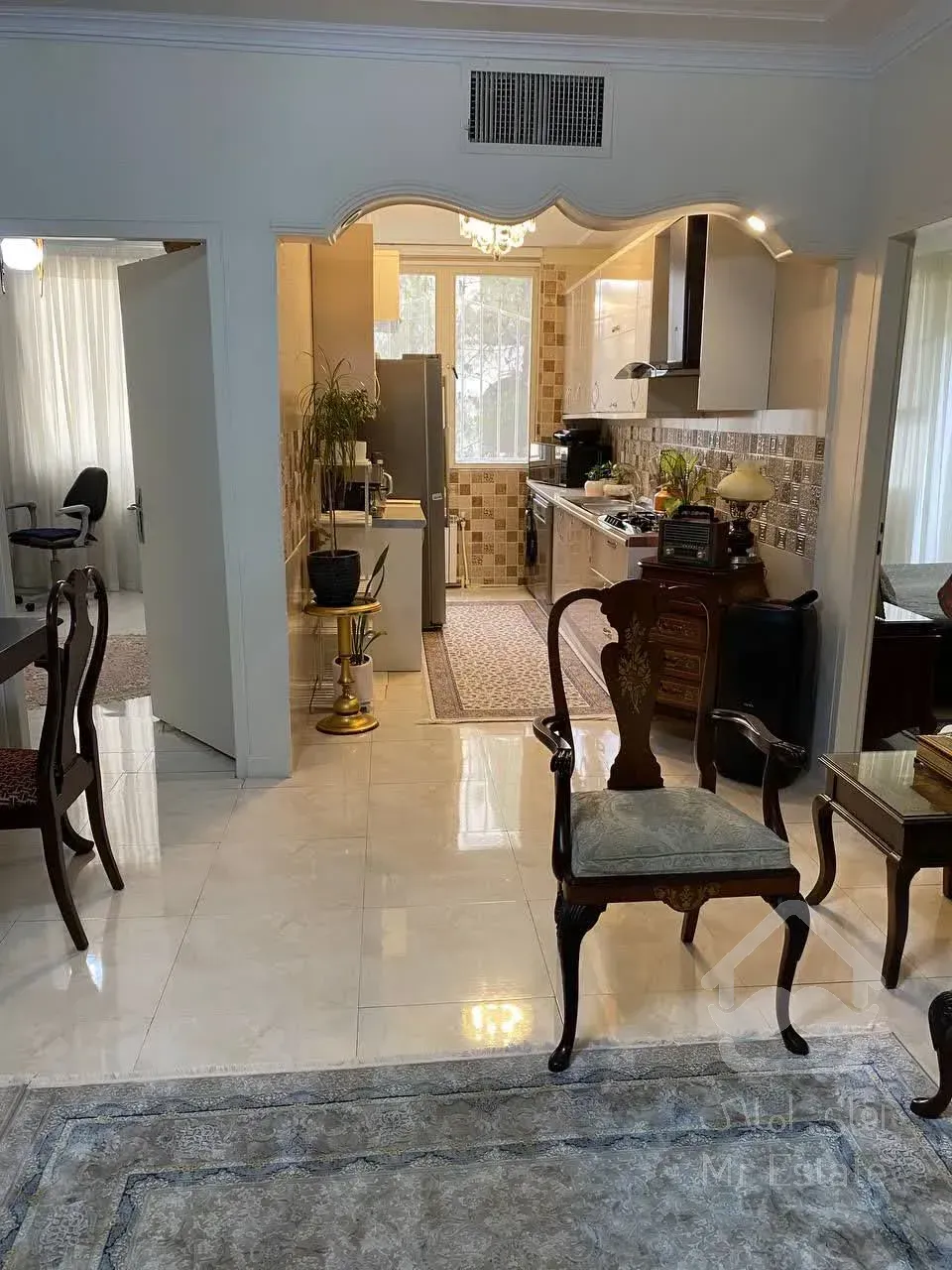 آپارتمان ۹۰ متری شمال ستارخان استثنایی و خاص