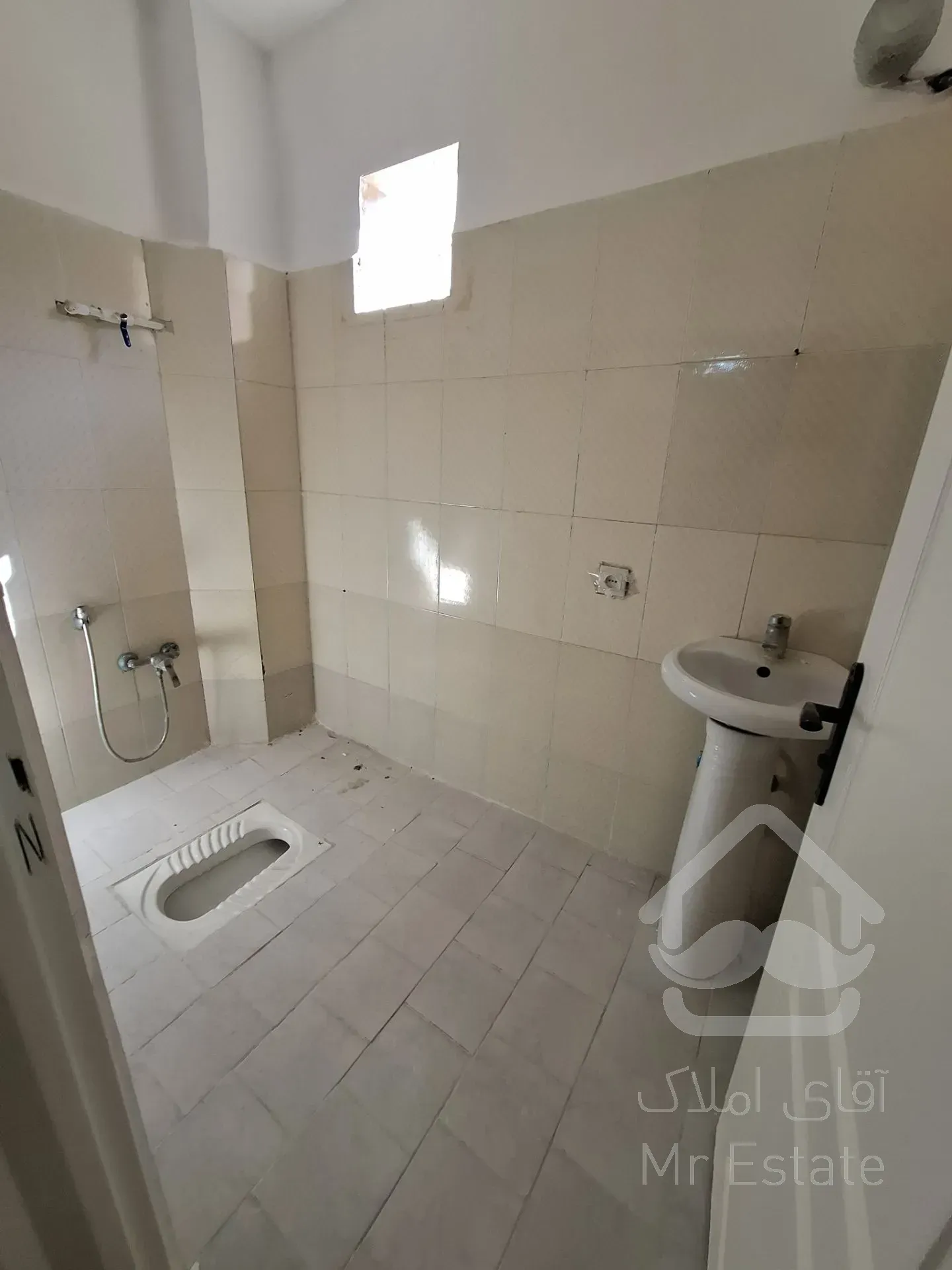 80متری 2خوابه در ماهدشت