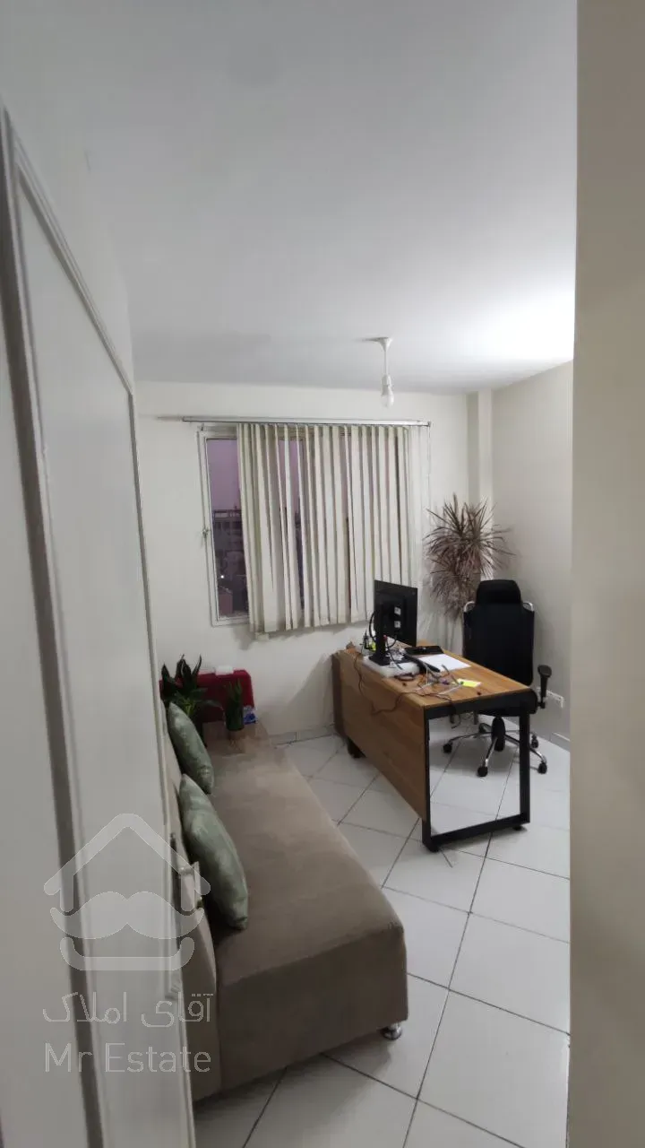 فروش فوری و زیر قیمت/ خیابان بهار شمالی/۹۴ متری