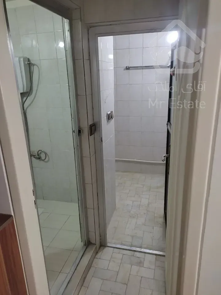 اپارتمان هفتاد متری بازسازی شده مرکز شهر