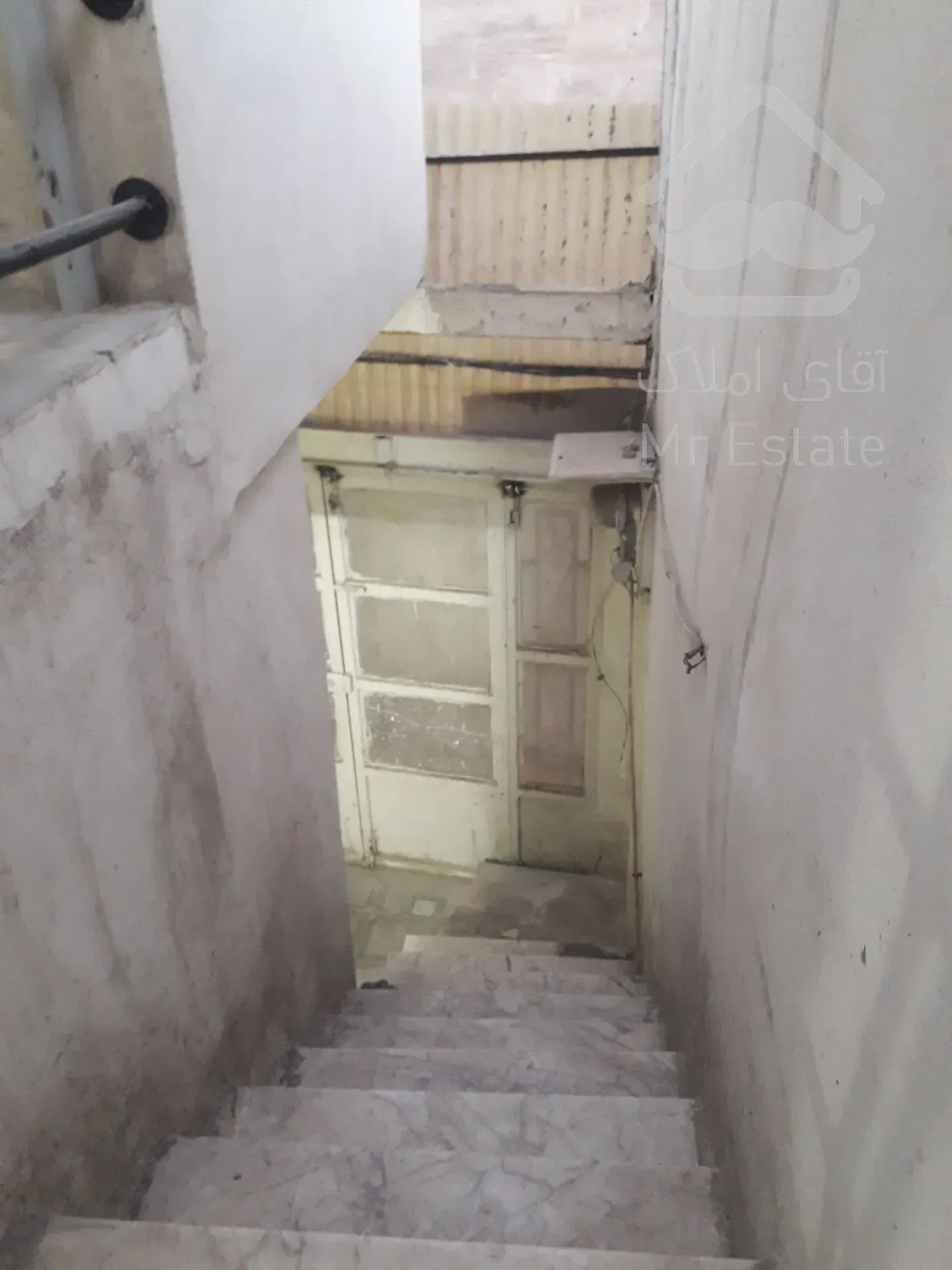 فروش ویلایی دو طبقه فول امکانات بازسازی در هدایت مشهد