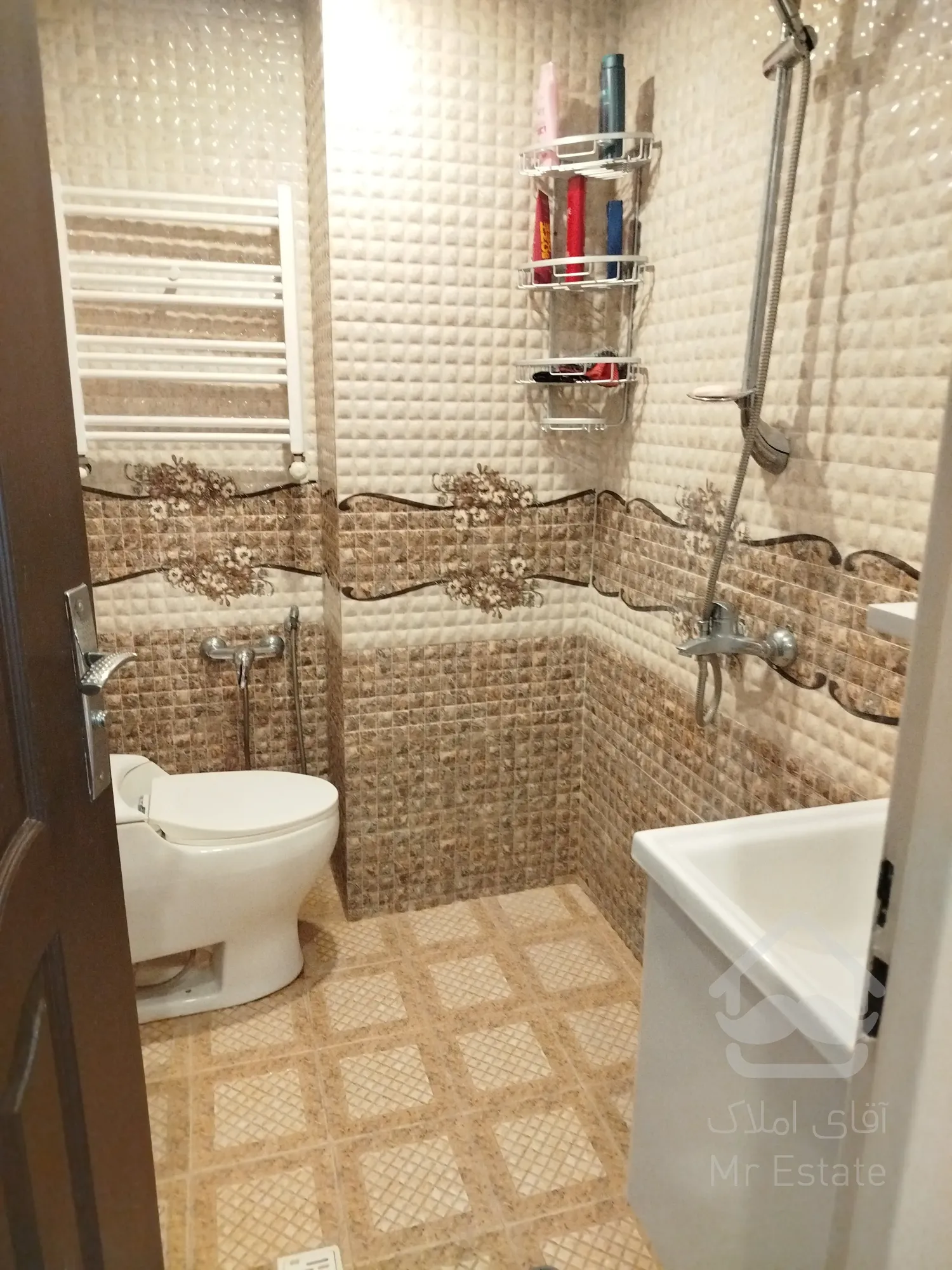 آپارتمان 100متری 2 خواب آزادگان