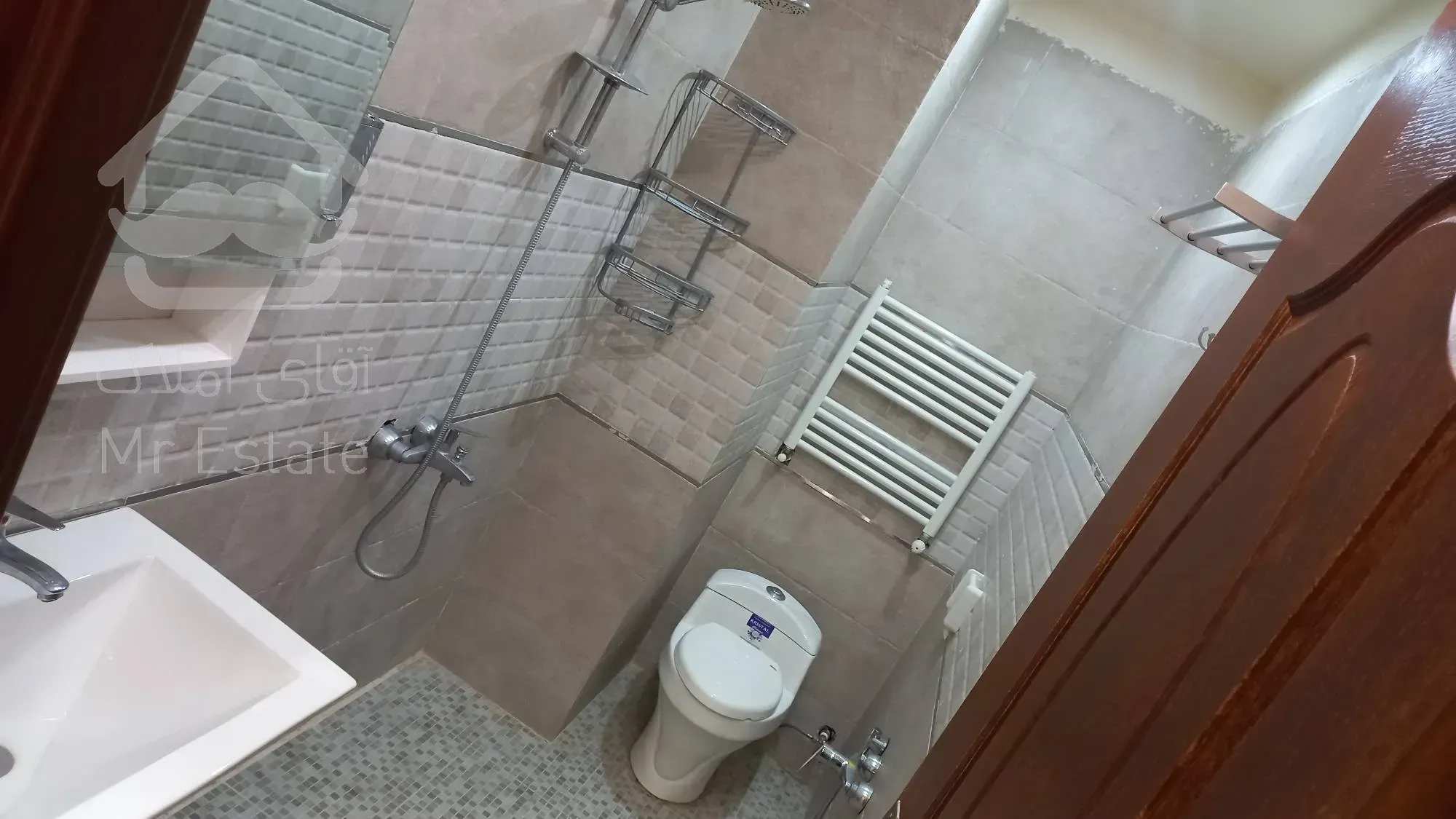 رهن آپارتمان خوش نقشه 100 متر شهرک لاله