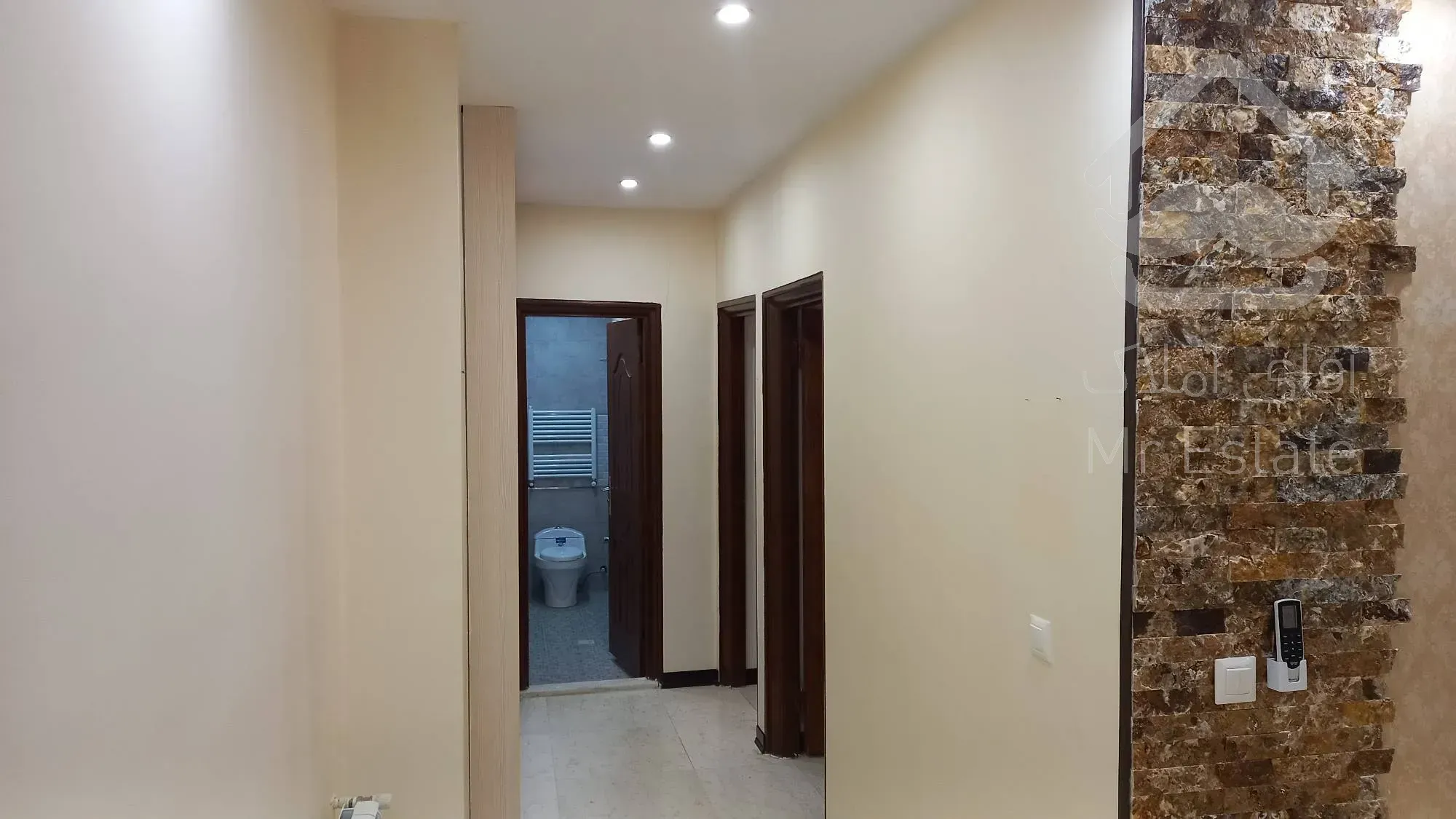 رهن آپارتمان خوش نقشه 100 متر شهرک لاله