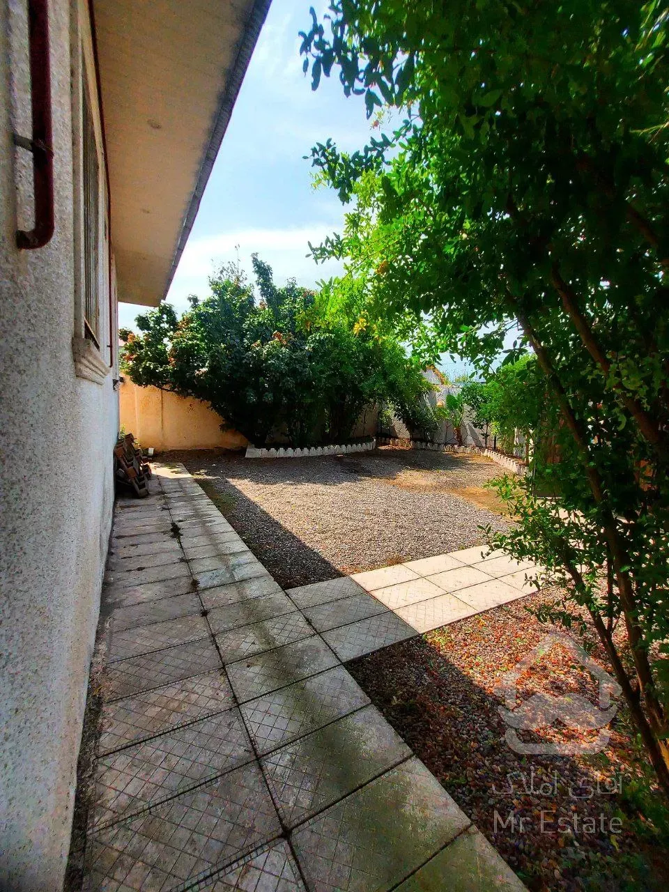 خانه  ویلایی با تمام امکانات و وسایل خانه