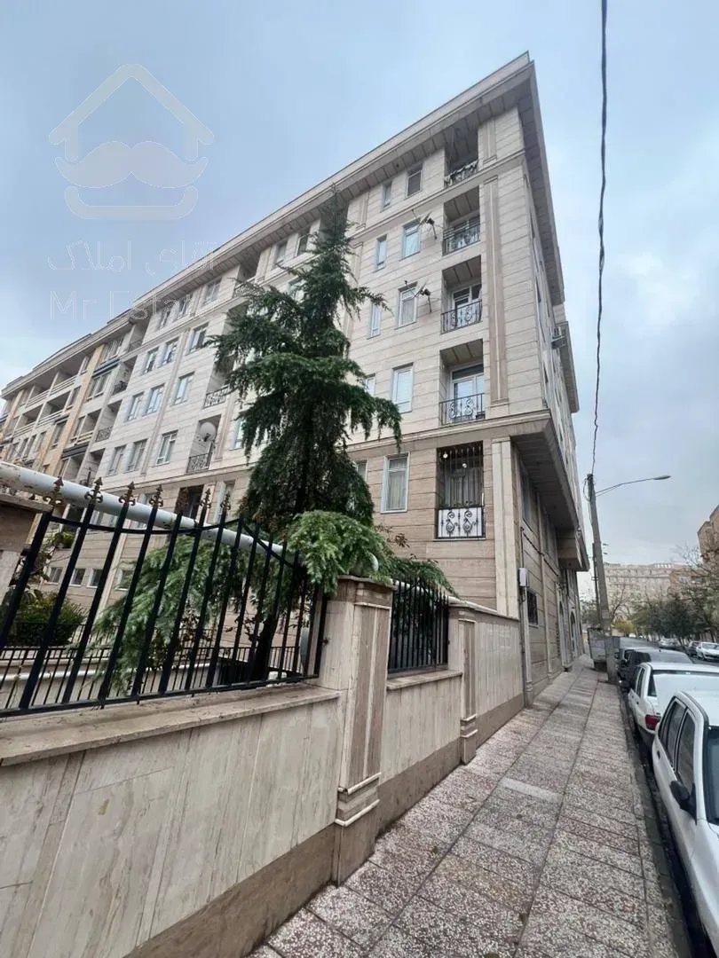 فروش آپارتمان سالن پرده خور فول امکانات دیزاین شده