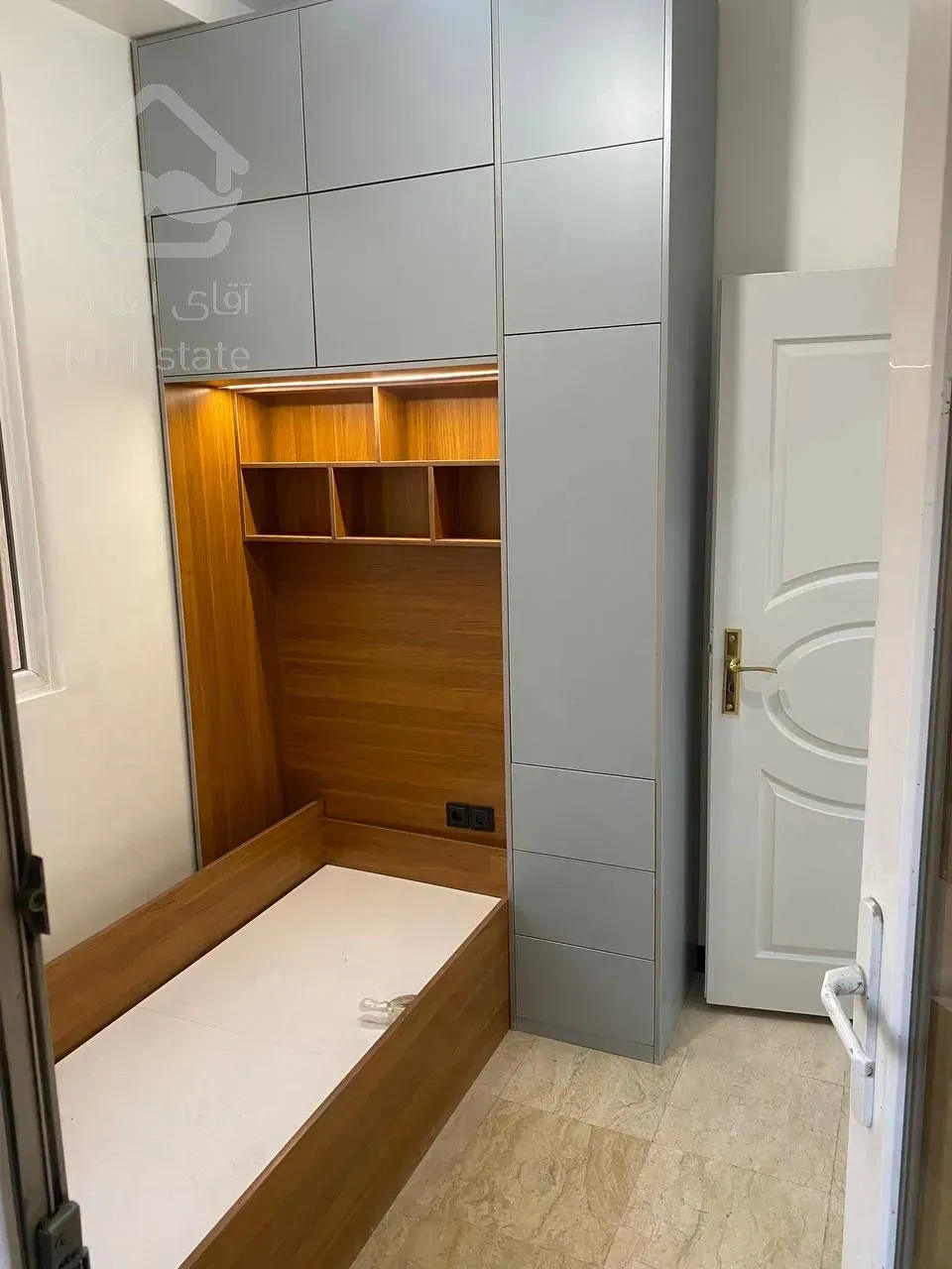 فروش ۱۰۰متری سازمان برنامه