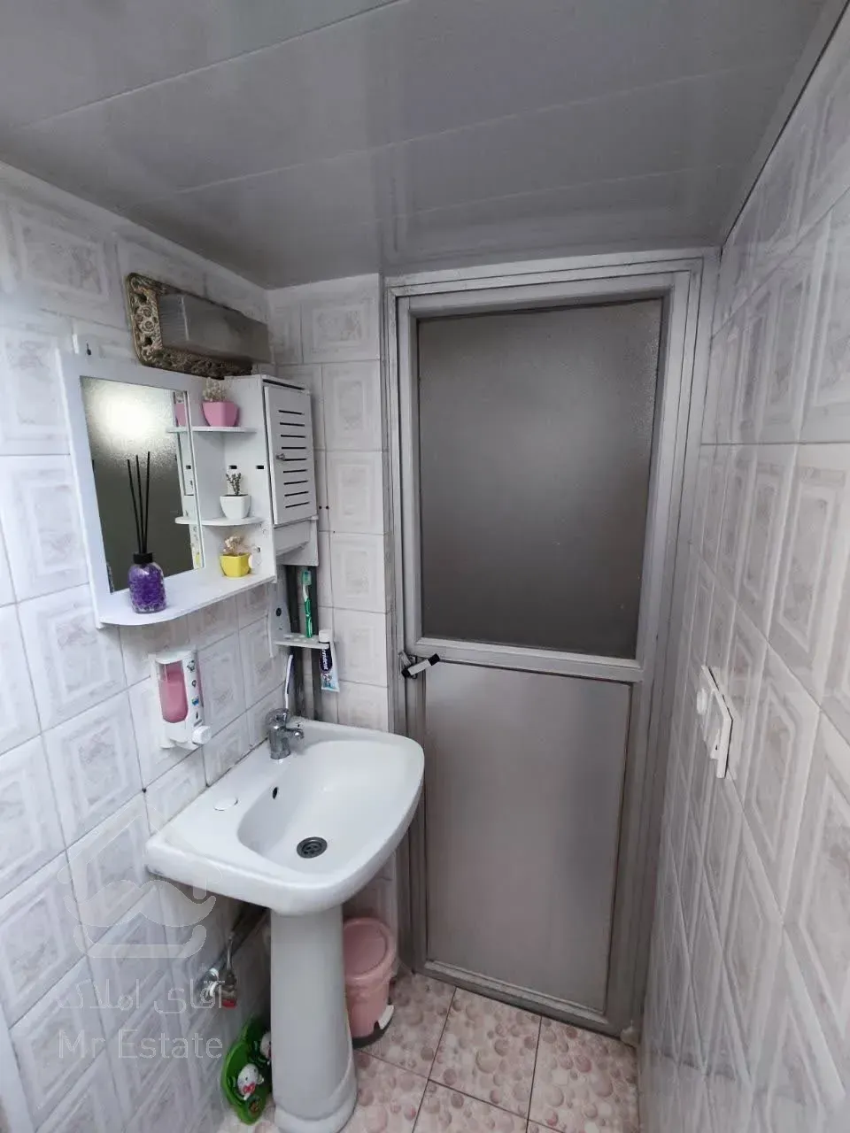 فروش فوری خانه ویلایی دوبر در باغ فردوس