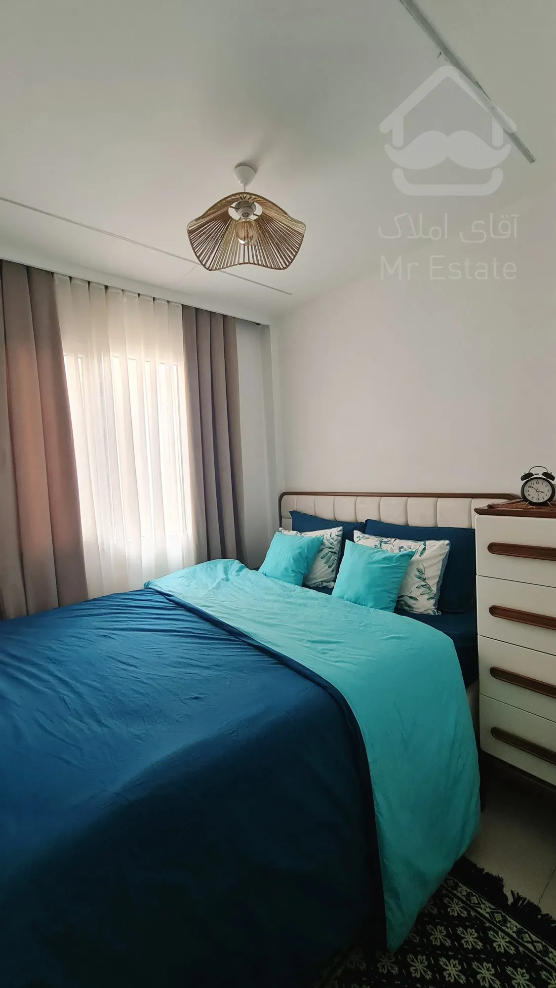 ۵۰ متری بازسازی شده با نور بی نظیر